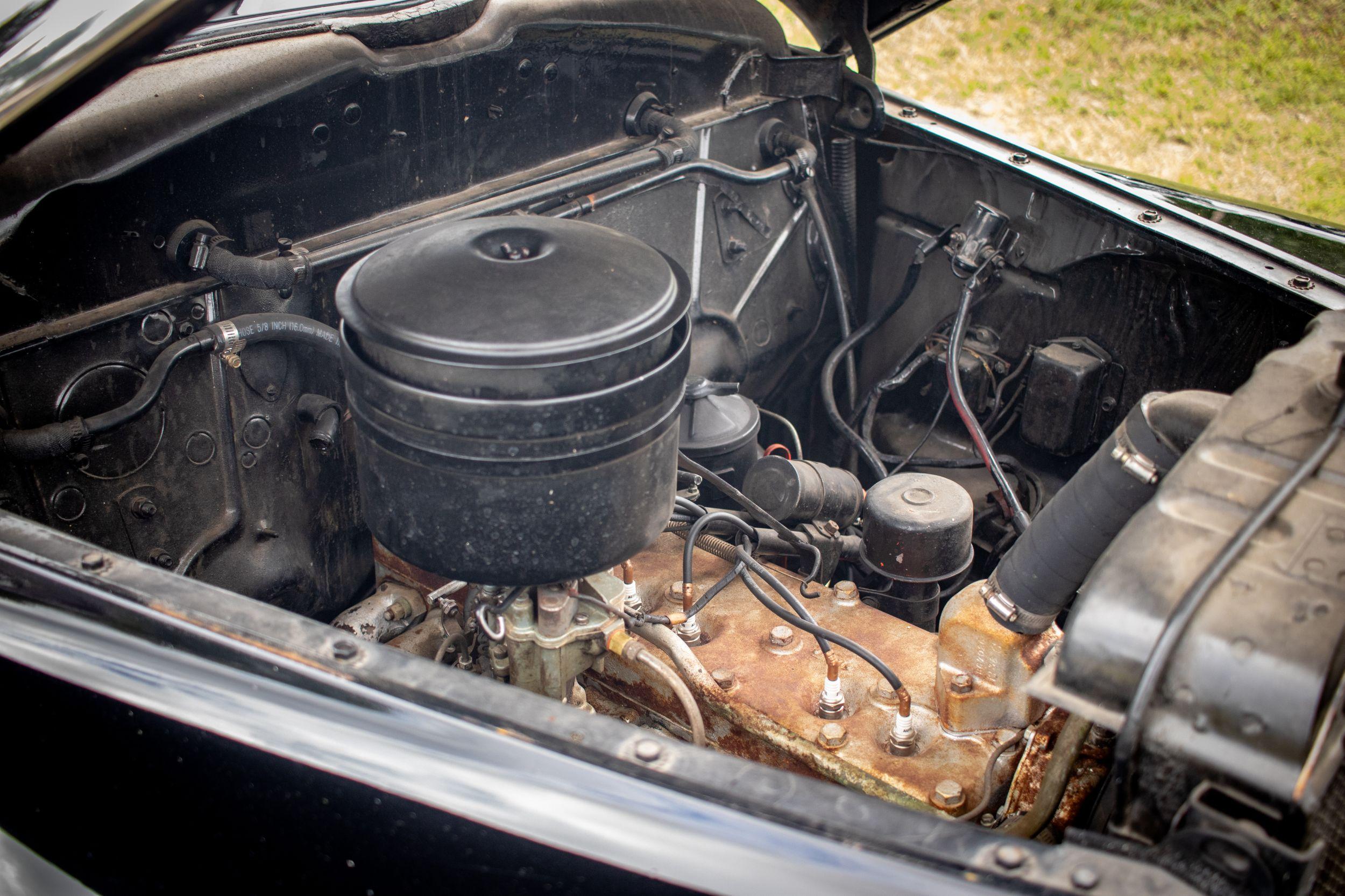 1948 DeSoto Custom 4dr Sedan