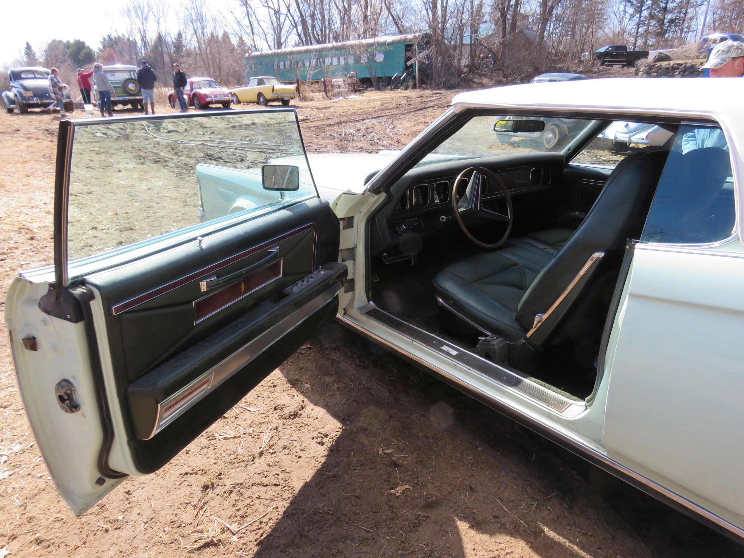 1971 Lincoln Mark III 2dr HT