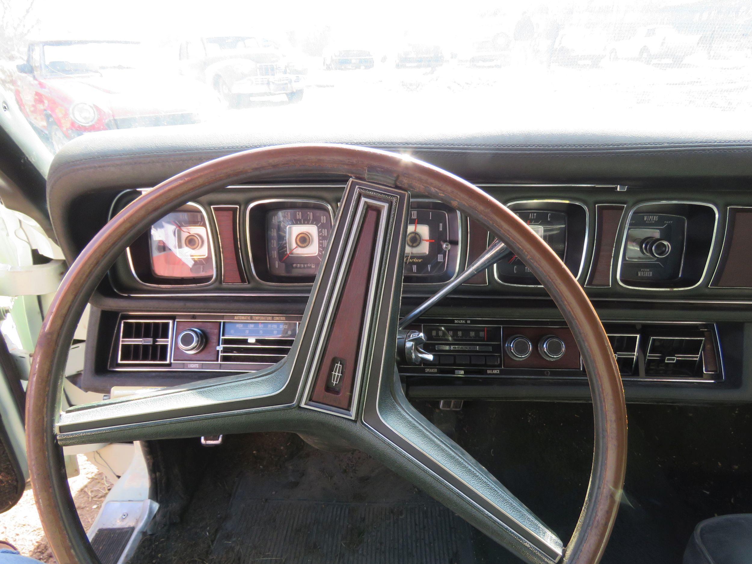1971 Lincoln Mark III 2dr HT