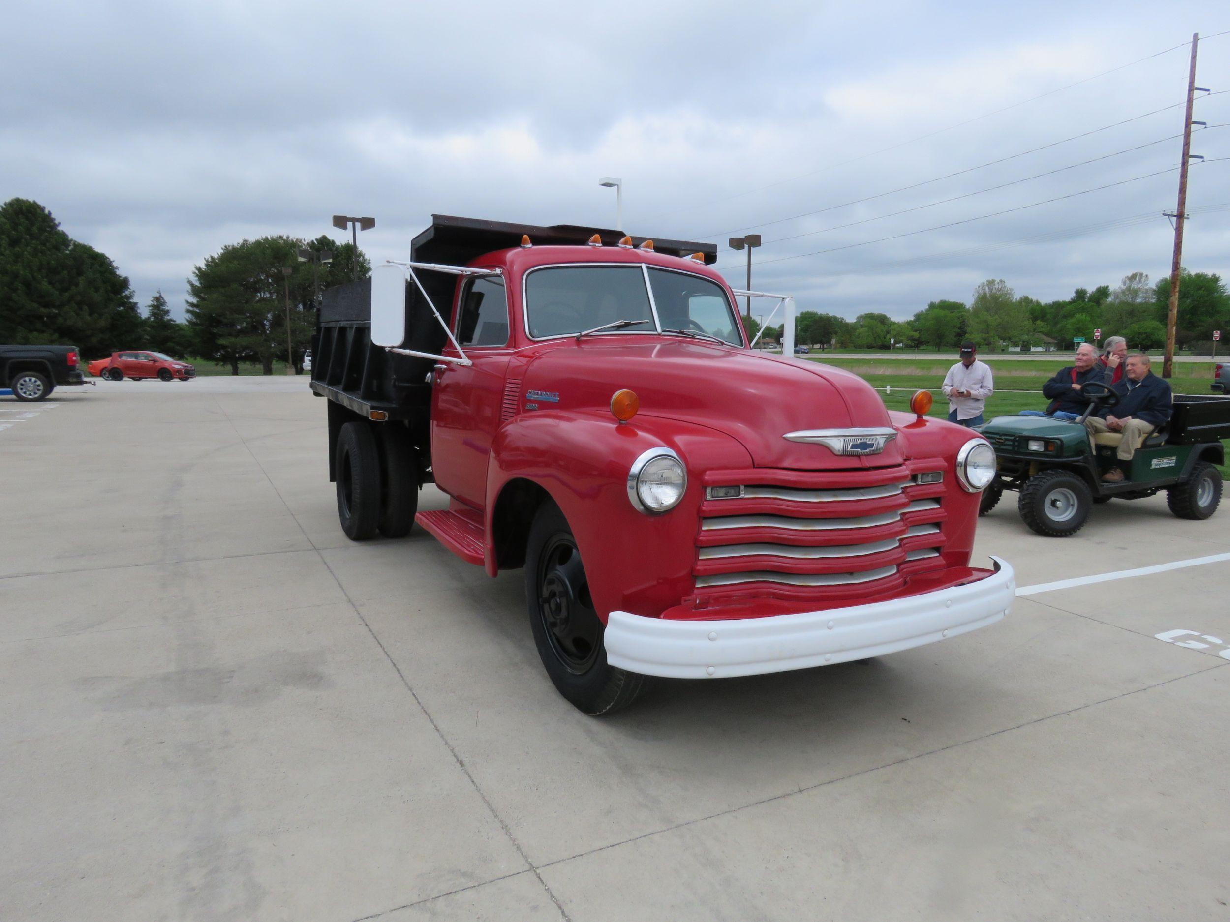 1949 Chevrolet 6400 Series Dump Truck