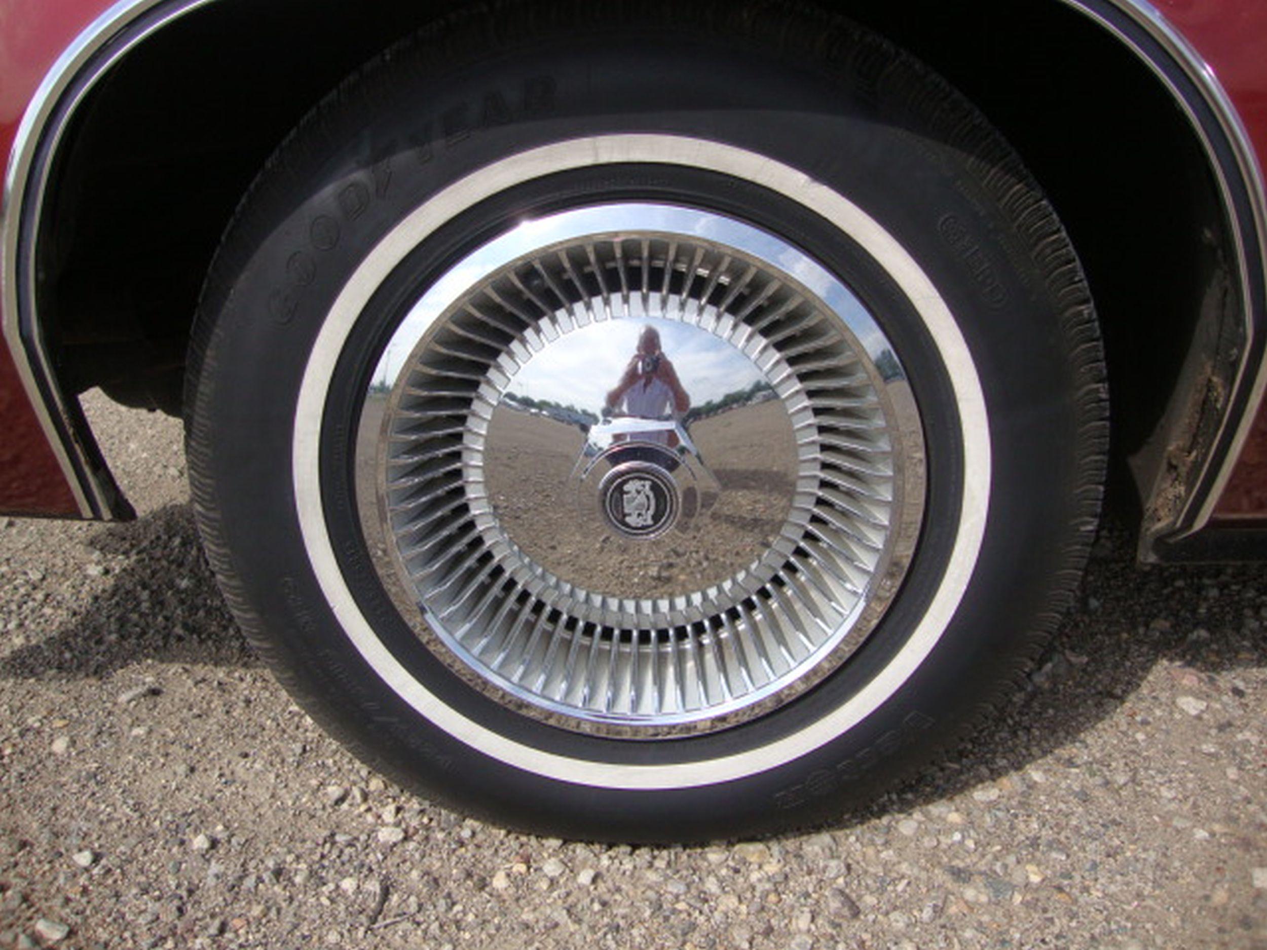 1978 Chrysler Newport 4dr HT