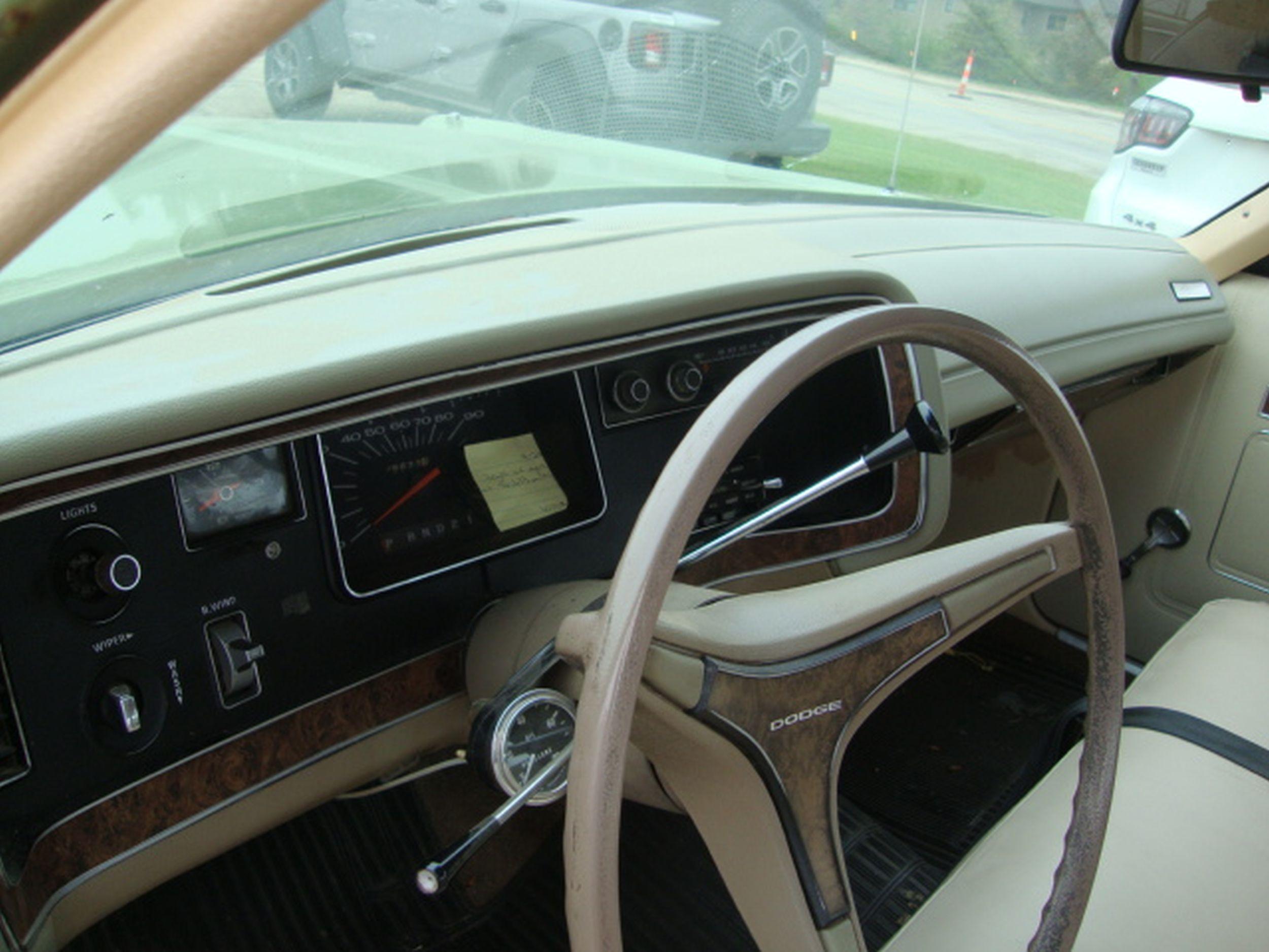 1973 Dodge Polara Custom Wagon