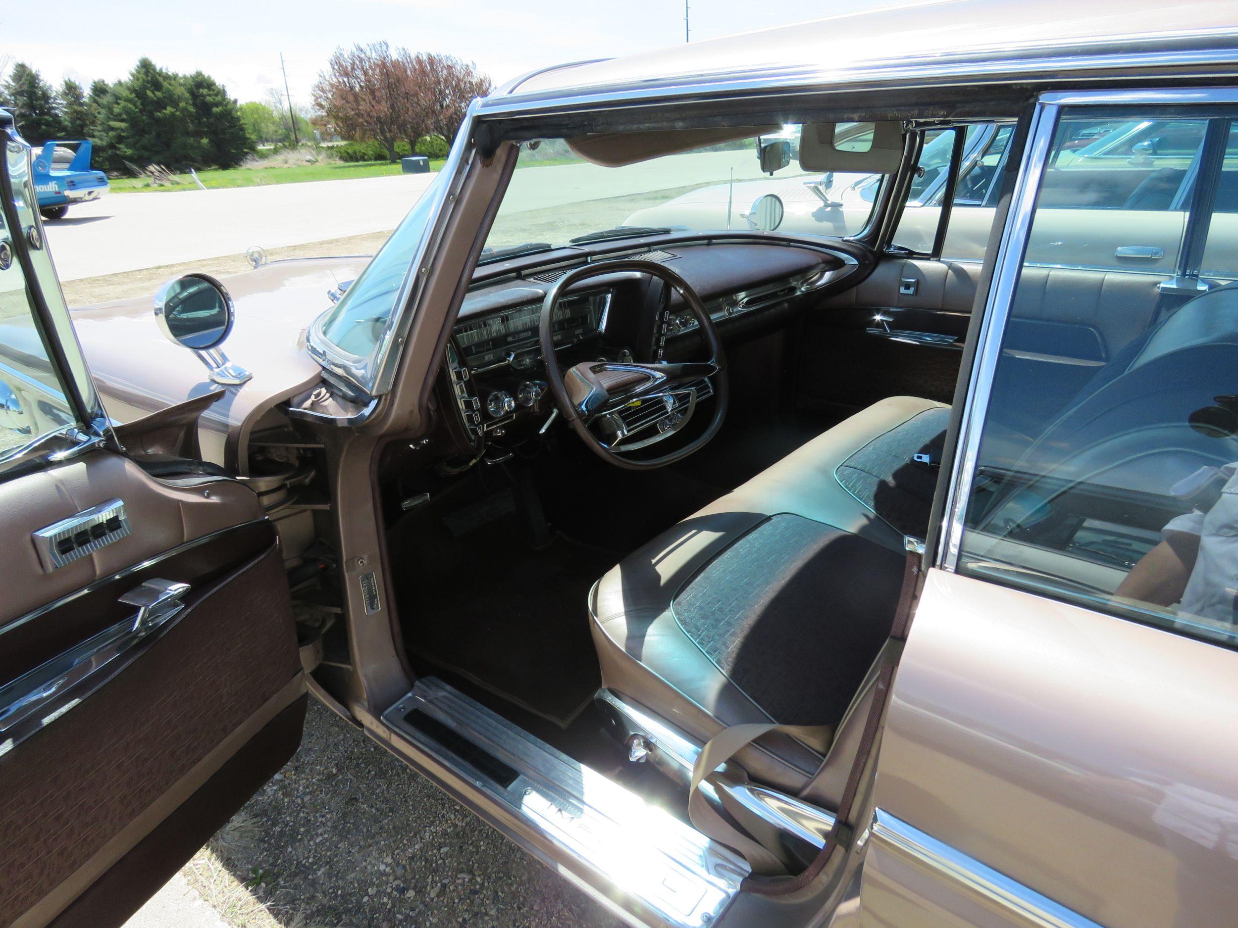 1962 Chrysler Imperial 4dr HT