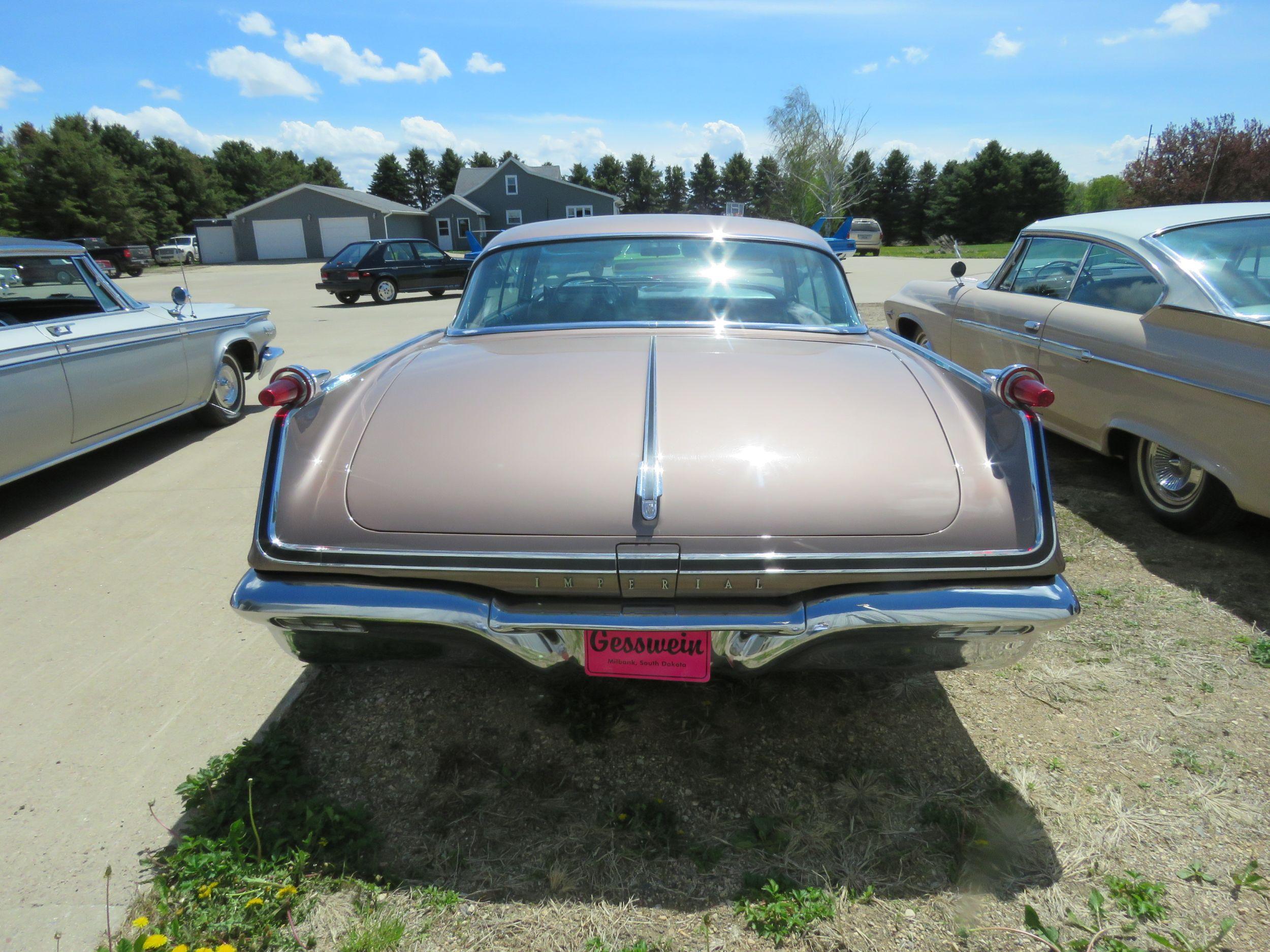 1962 Chrysler Imperial 4dr HT