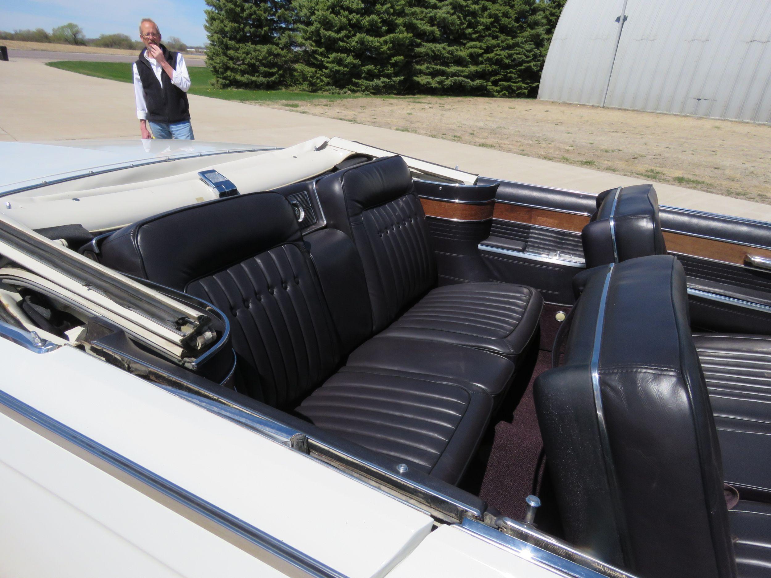 1965 Chrysler Imperial Crown Convertible