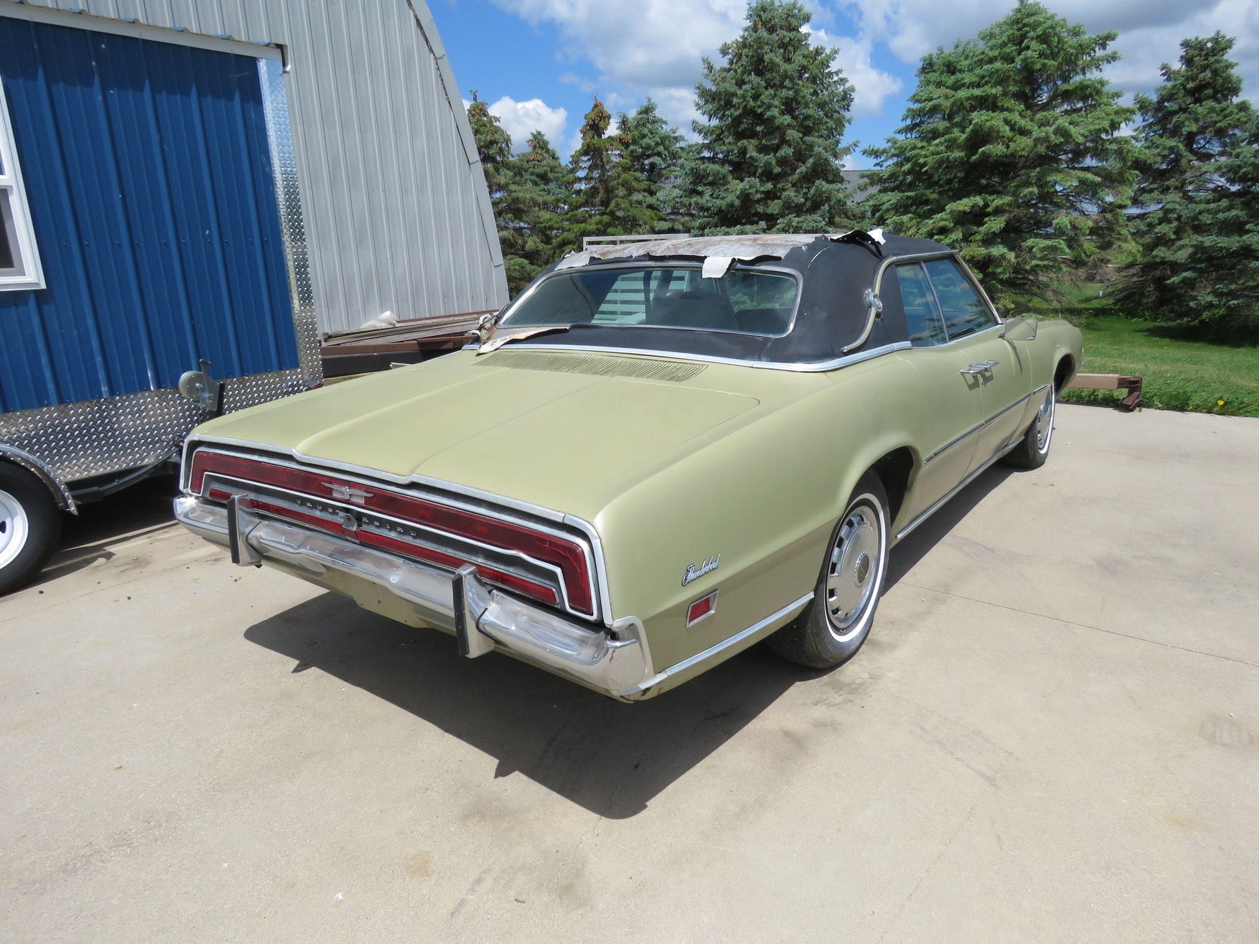 1971 Ford Thunderbird 4dr Sedan