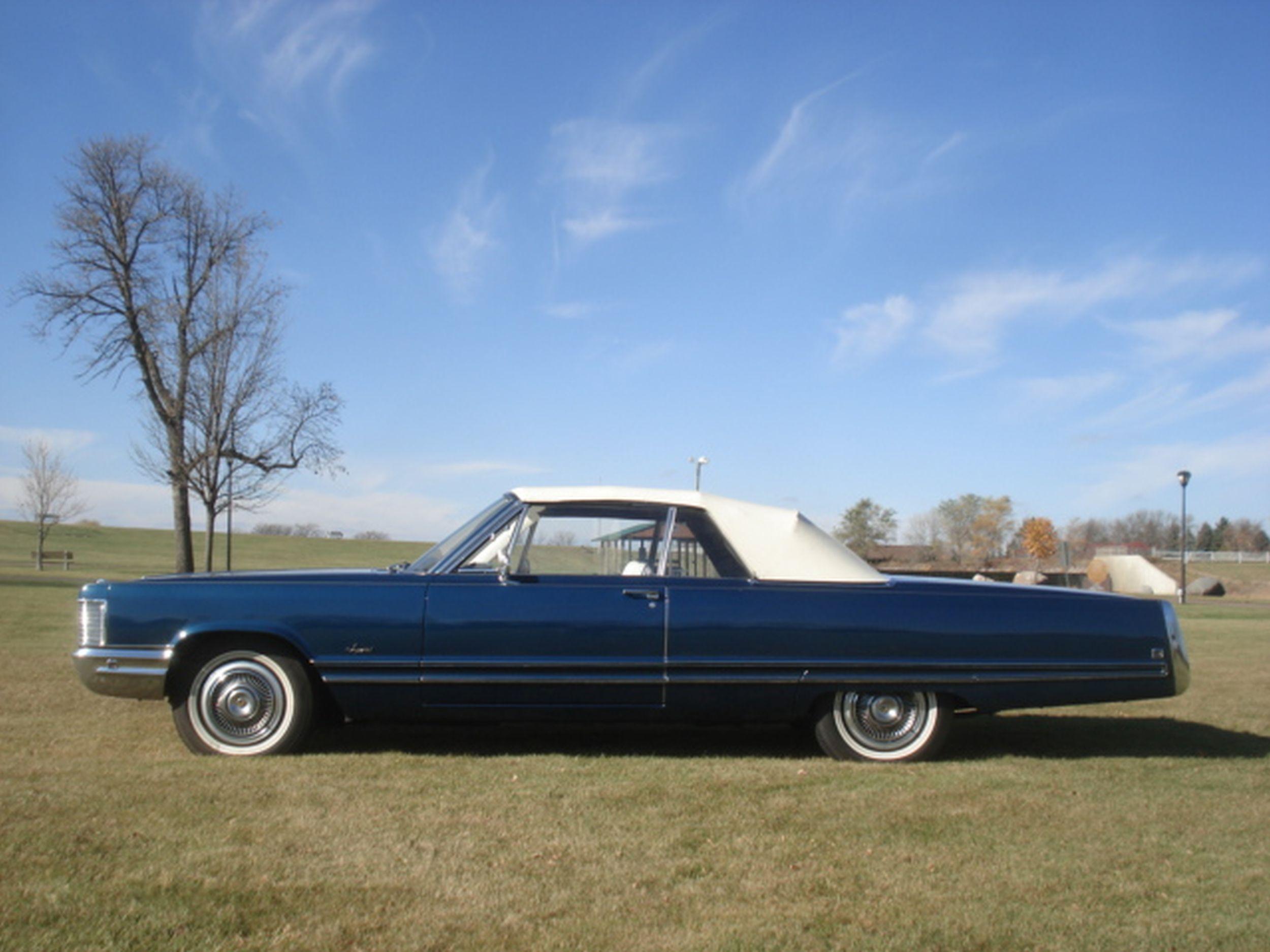 1968 Chrysler Imperial Crown Convertible