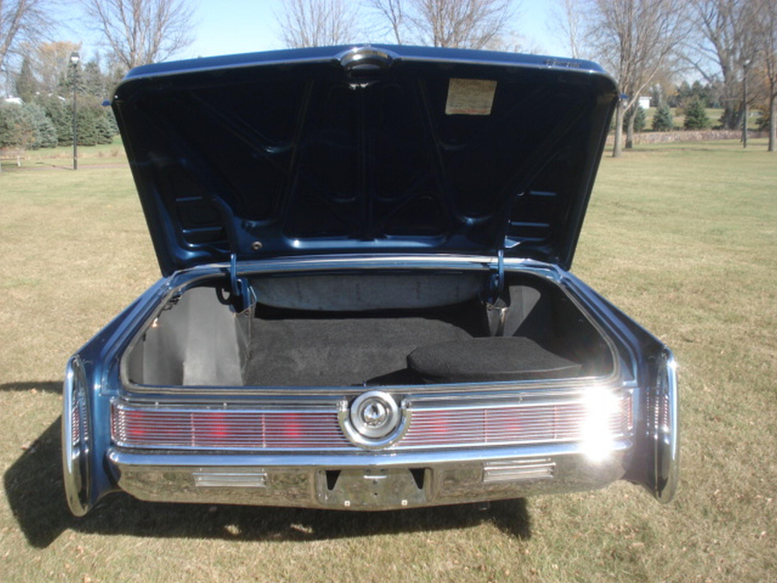 1968 Chrysler Imperial Crown Convertible