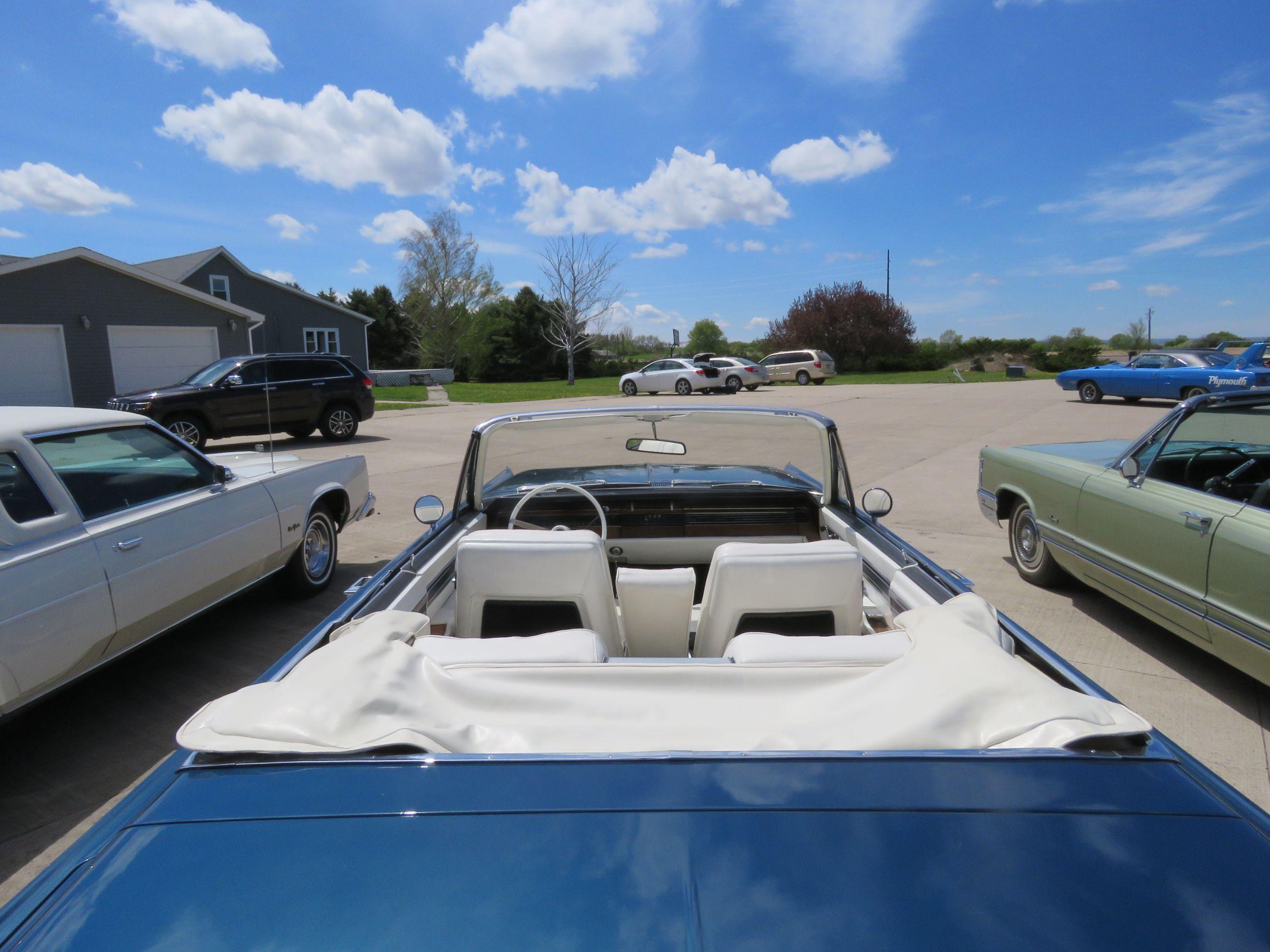 1968 Chrysler Imperial Crown Convertible