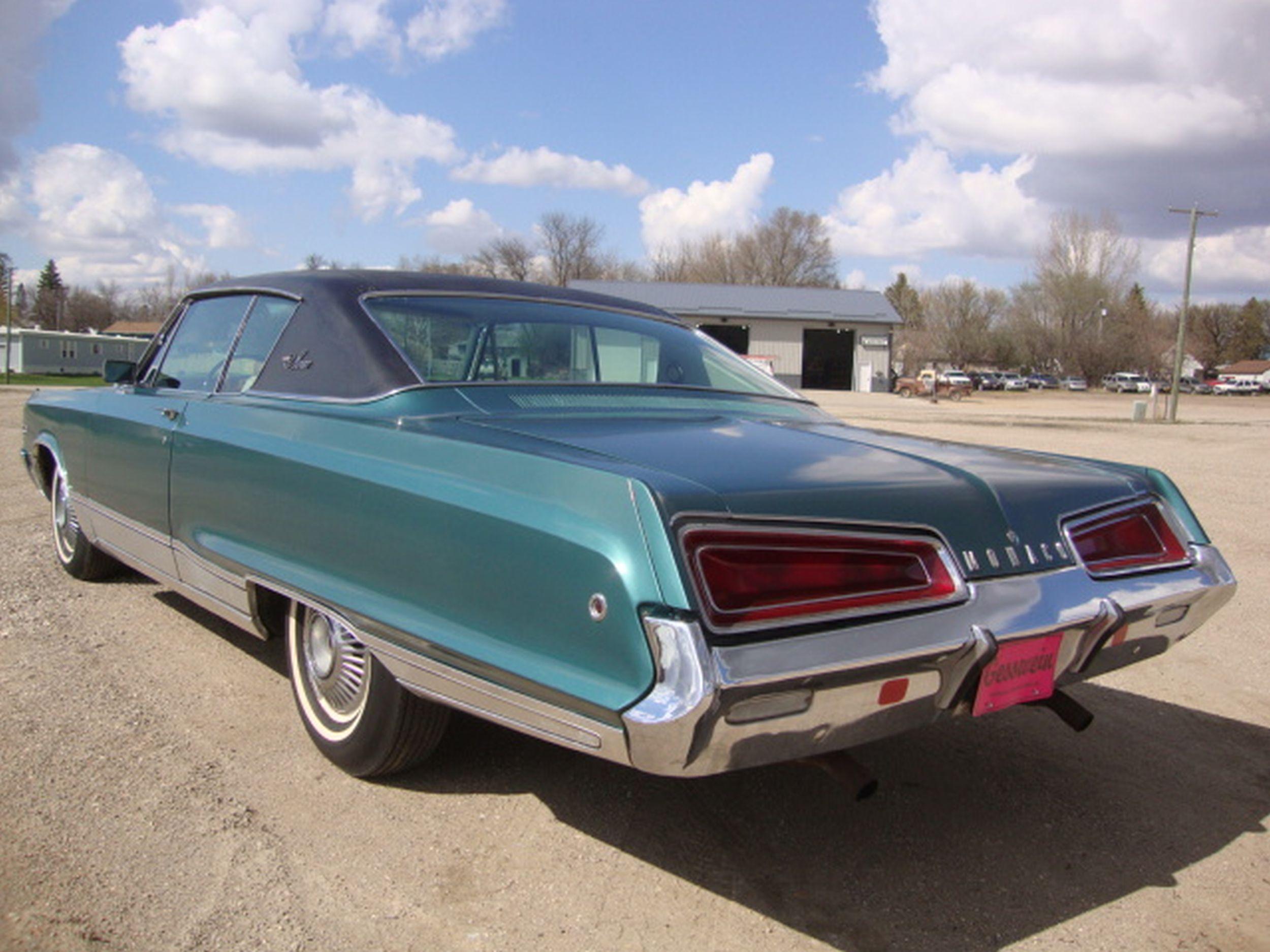 1967 Dodge Monaco 500 2dr HT