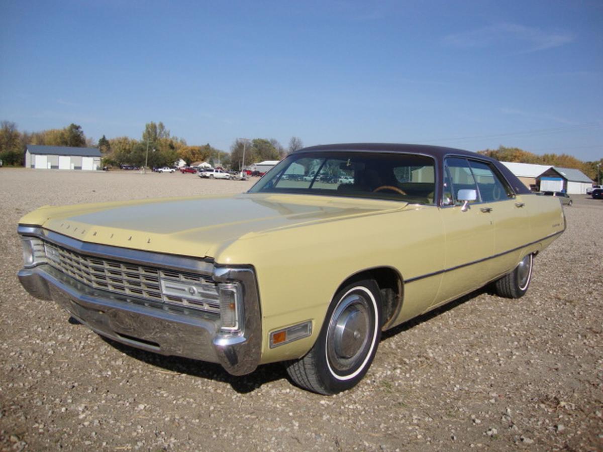 1971 Chrysler Imperial LeBAron 4dr HT