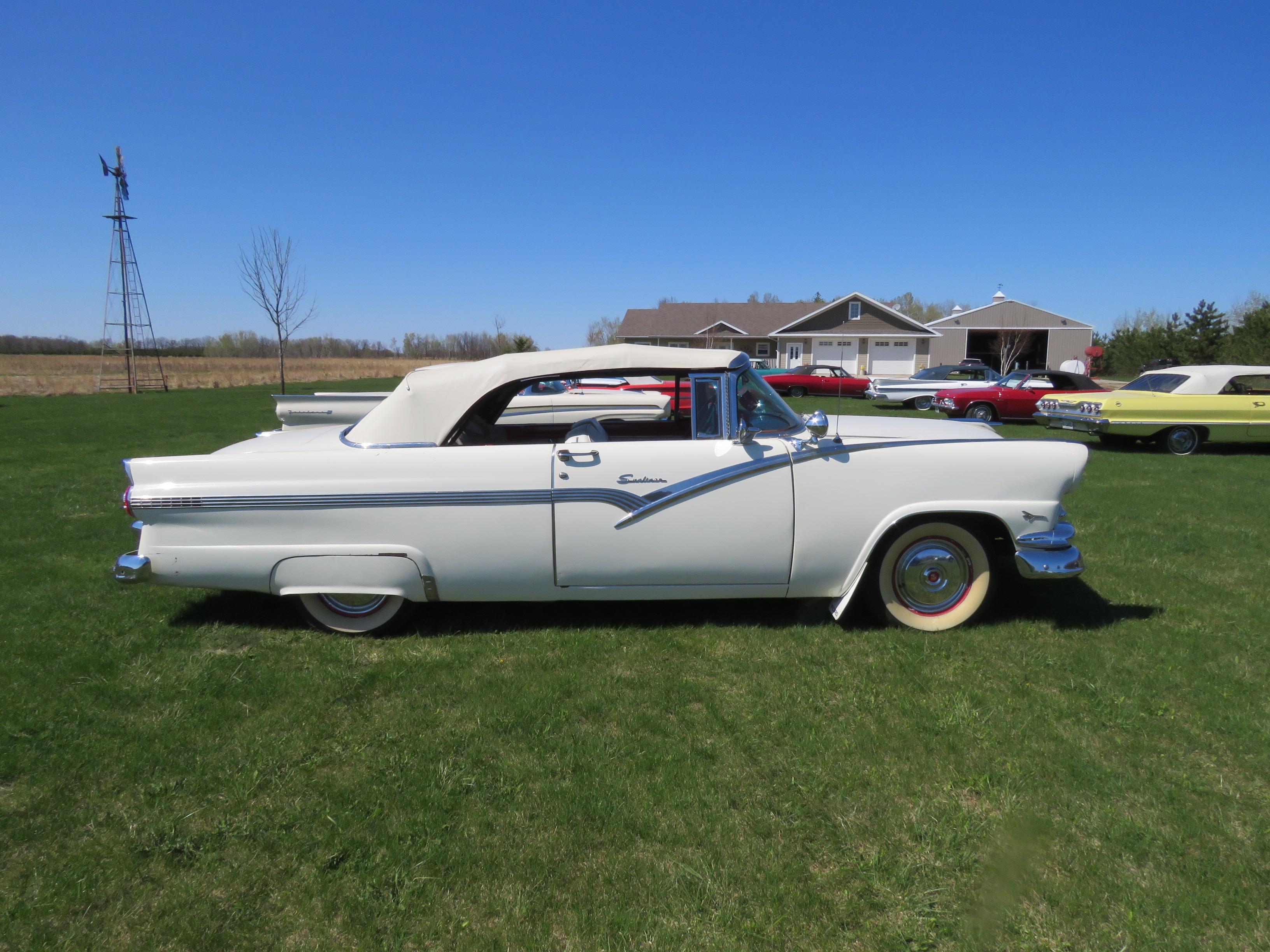 1956 Ford Sunliner Convertible