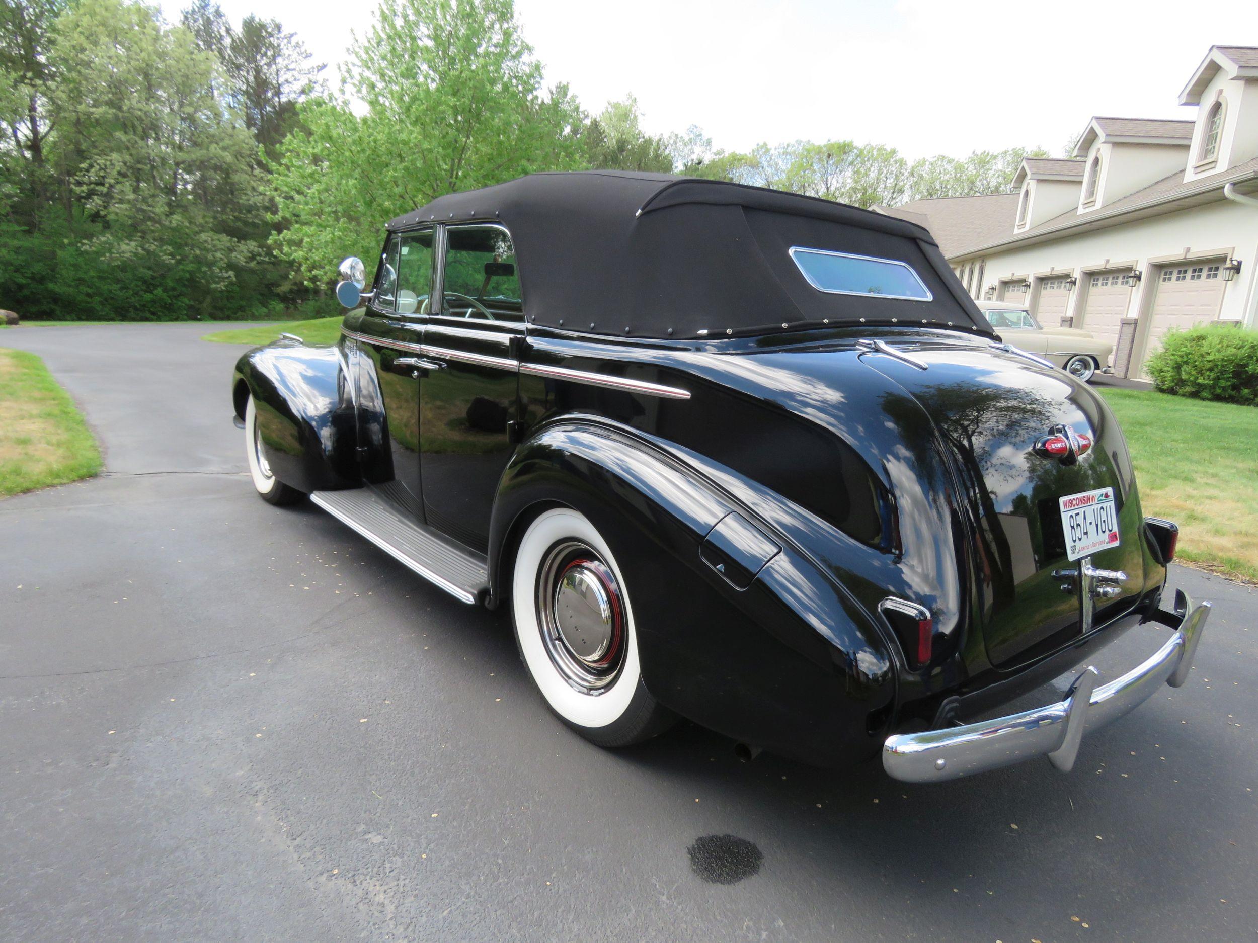 1940 Buick 8 Special Convertible Custom