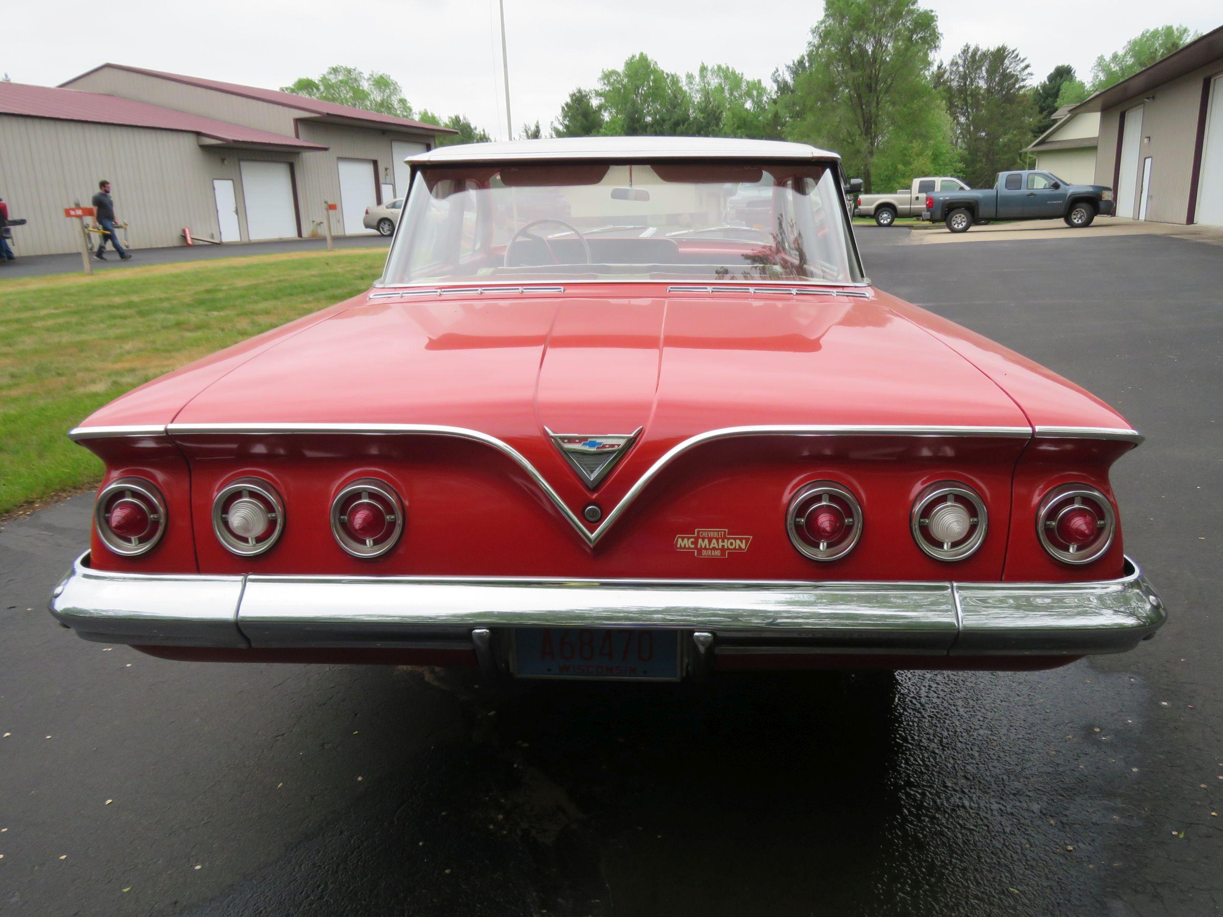 1961 Chevrolet Impala 4dr Sedan