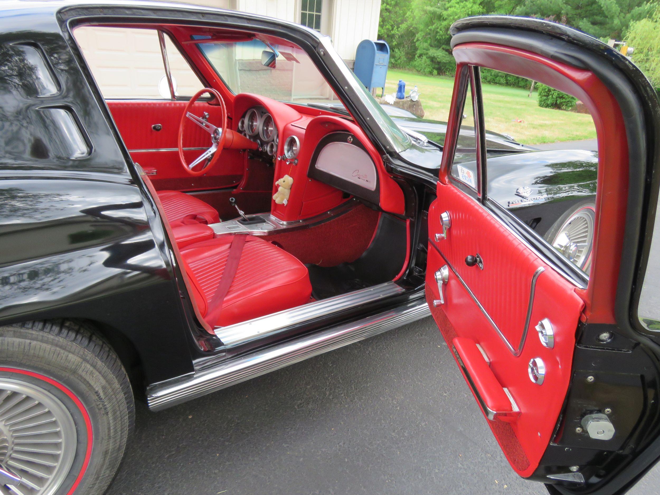 RARE 1963 Chevrolet Split Window Fuel Injected Corvette