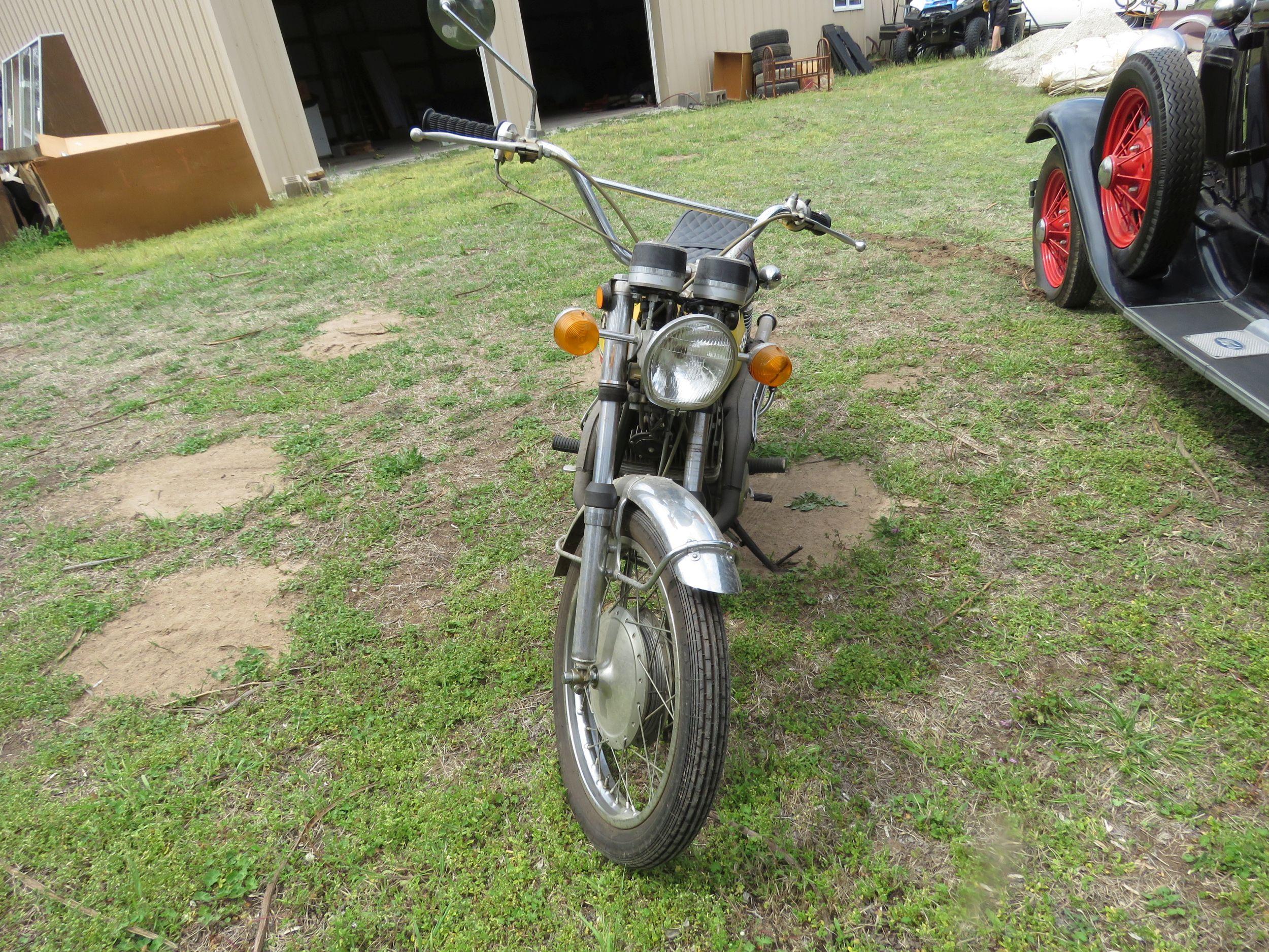 1970 SUZUKI T250 MOTORCYCLE