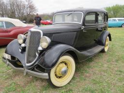 1934 FORD 4DR SEDAN