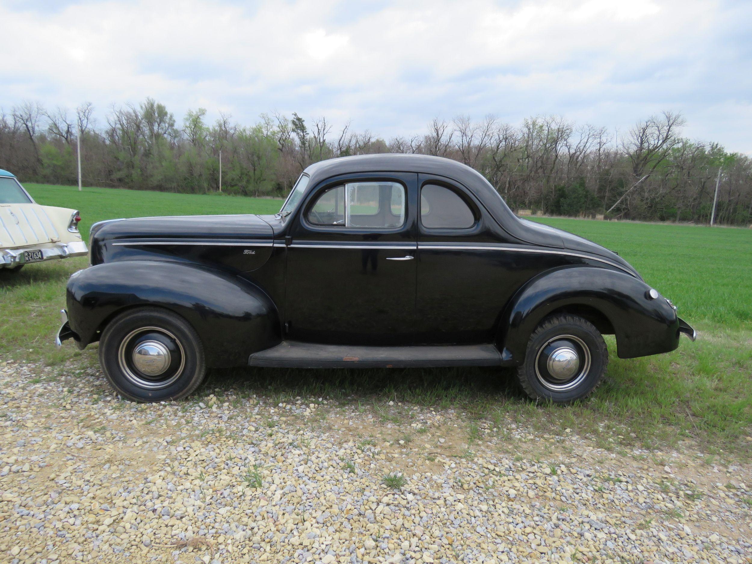 1940 FORD STANDARD COUPE