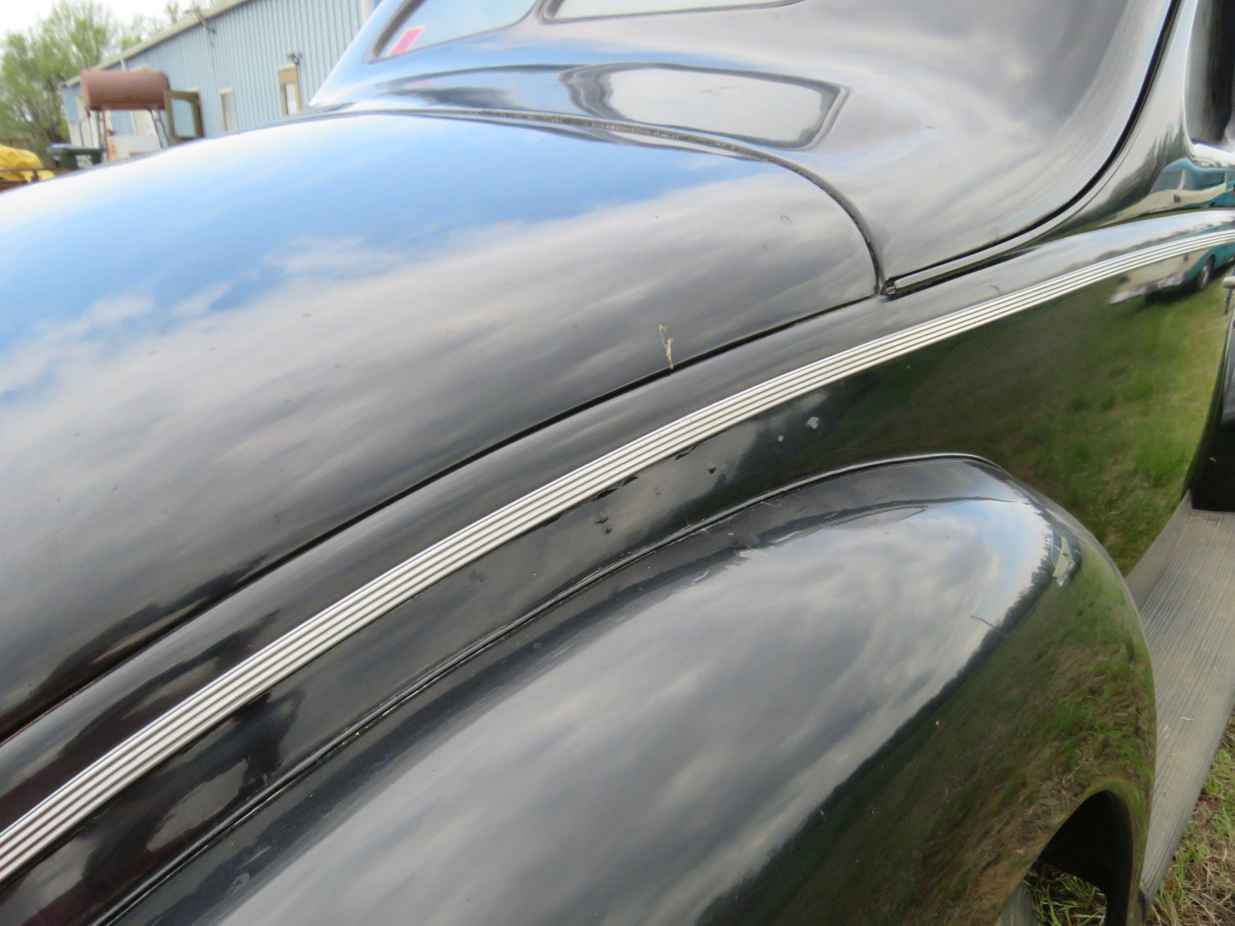 1940 FORD STANDARD COUPE