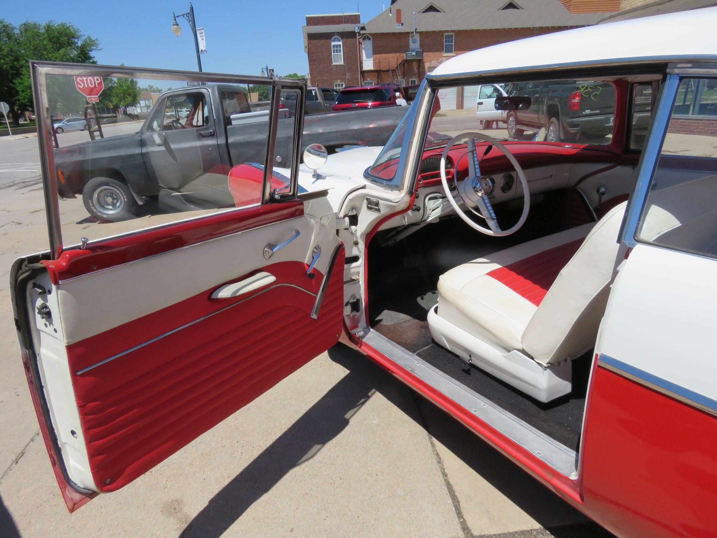 1955 FORD VICTORIA 2DR HT