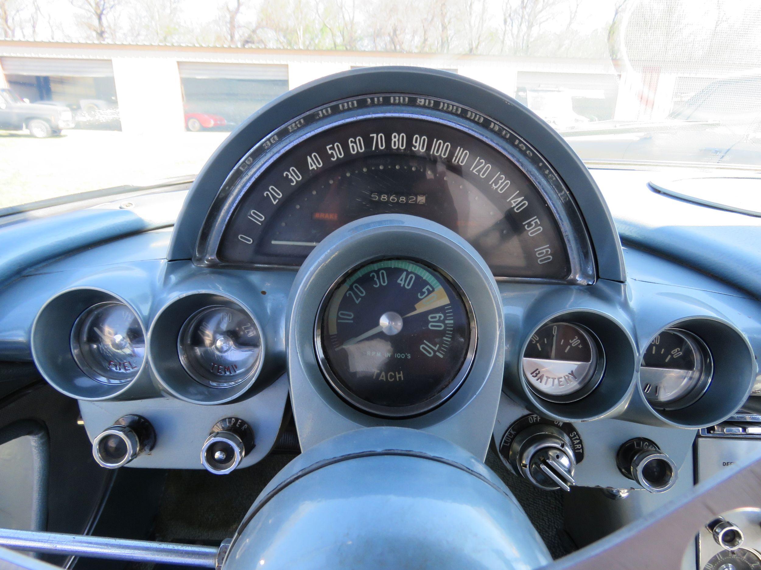 1958 CHEVROLET CORVETTE ROADSTER