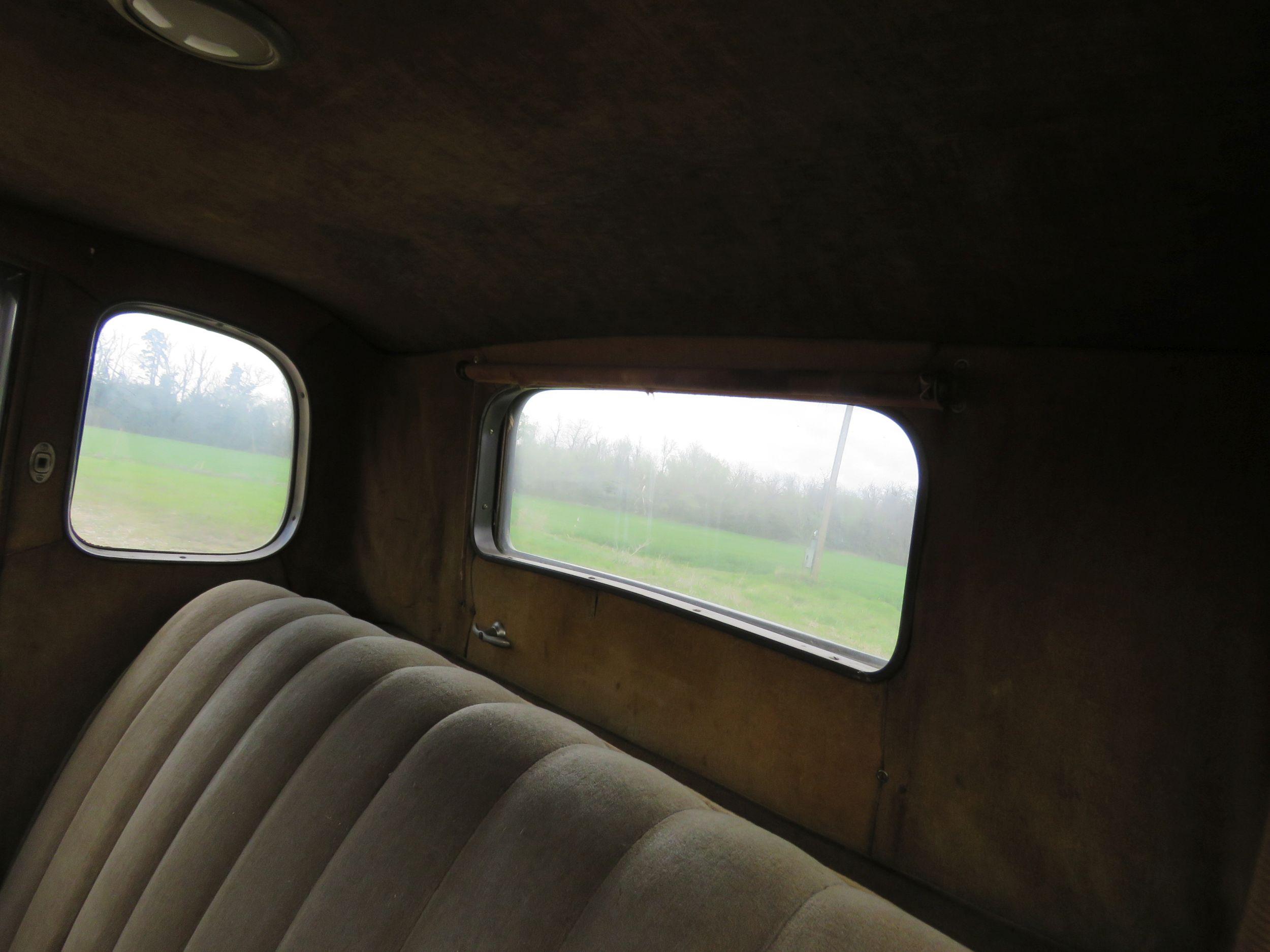 1932 FORD ORIGINAL 5 WINDOW COUPE