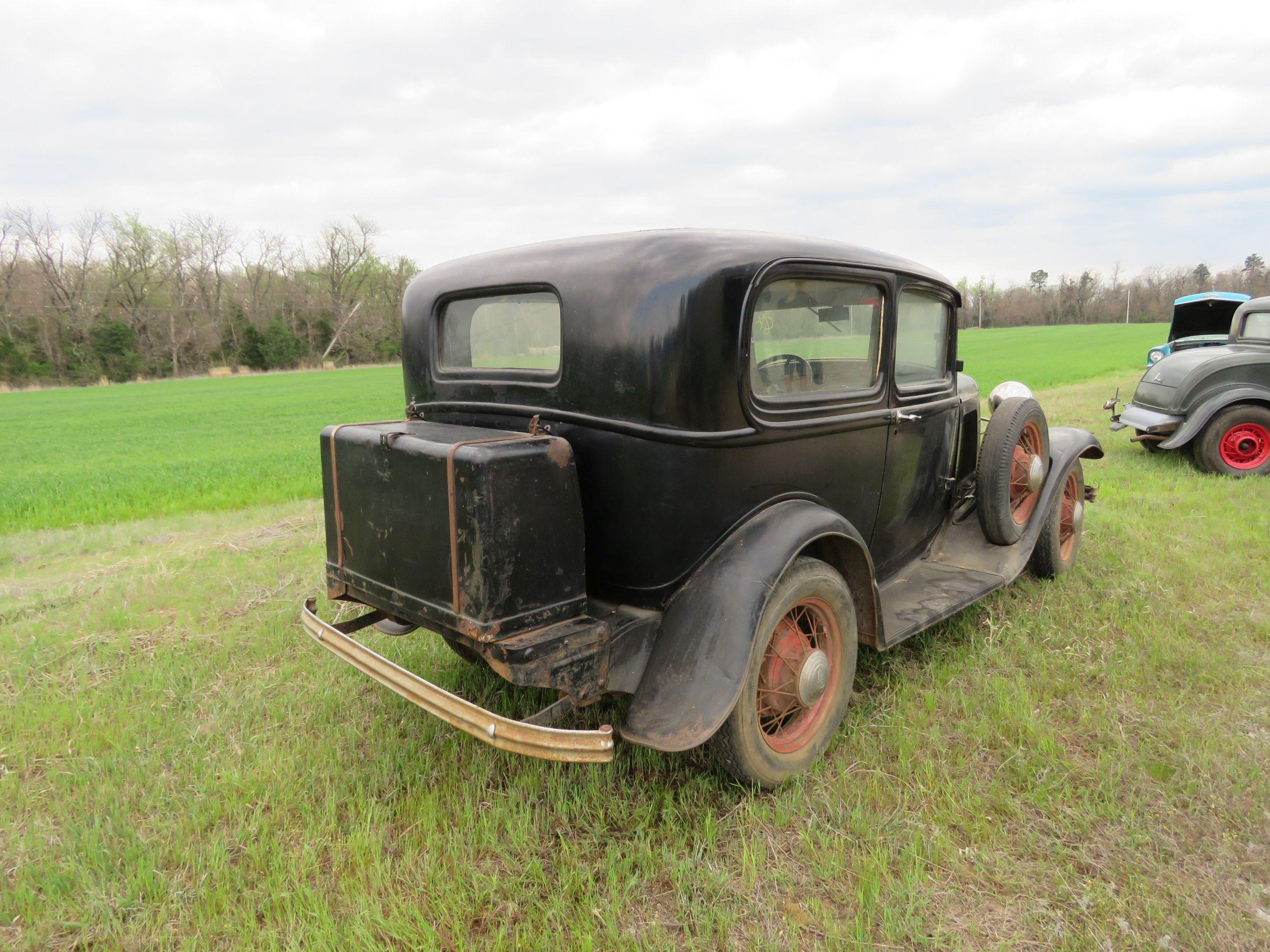 1932 FORD TUDOR-2DR SEDAN