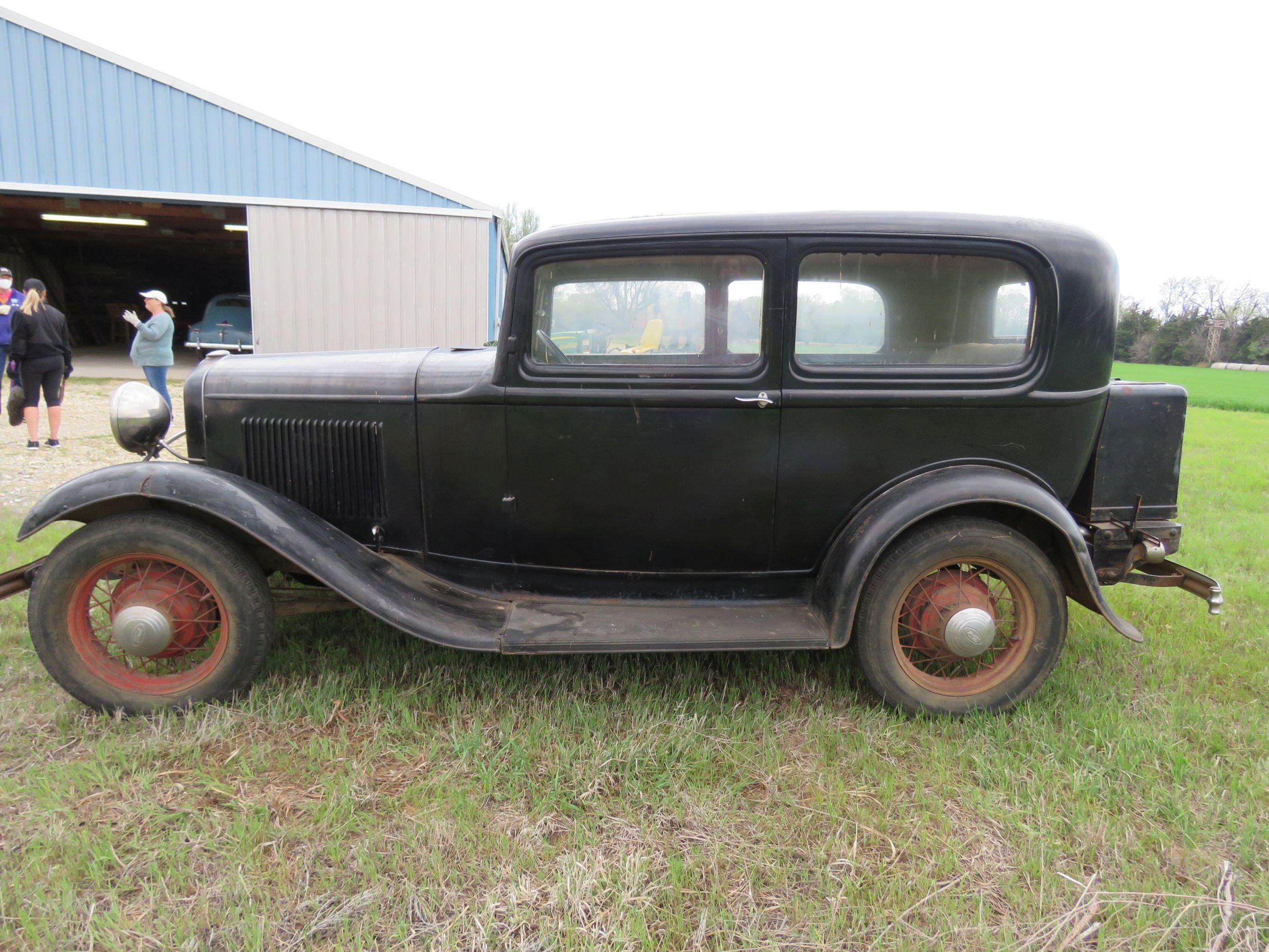 1932 FORD TUDOR-2DR SEDAN