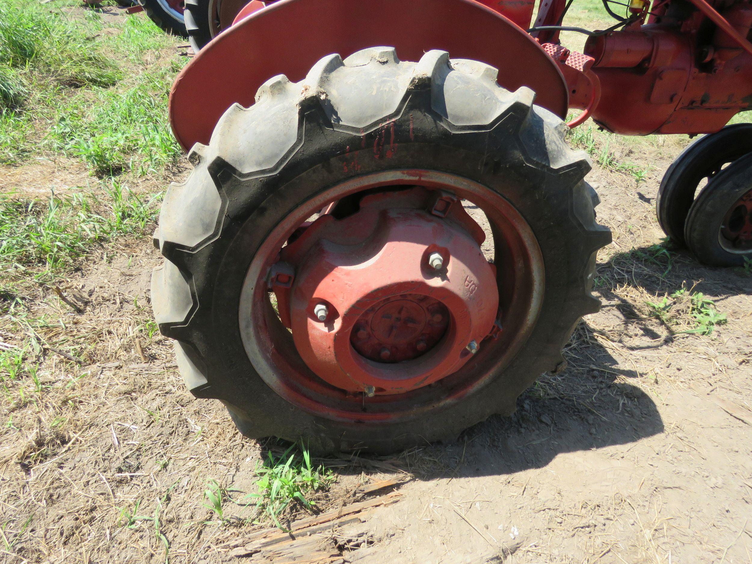 1941 Farmall B Tractor