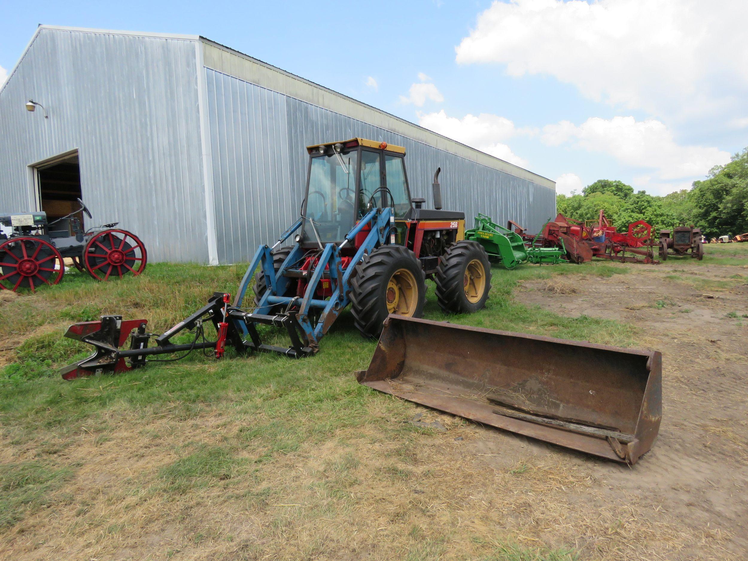 Versatile 256 Bi-Directional Tractor with Bucket-WORK SAVER TREE SHEAR NOT NOT INCLUDED