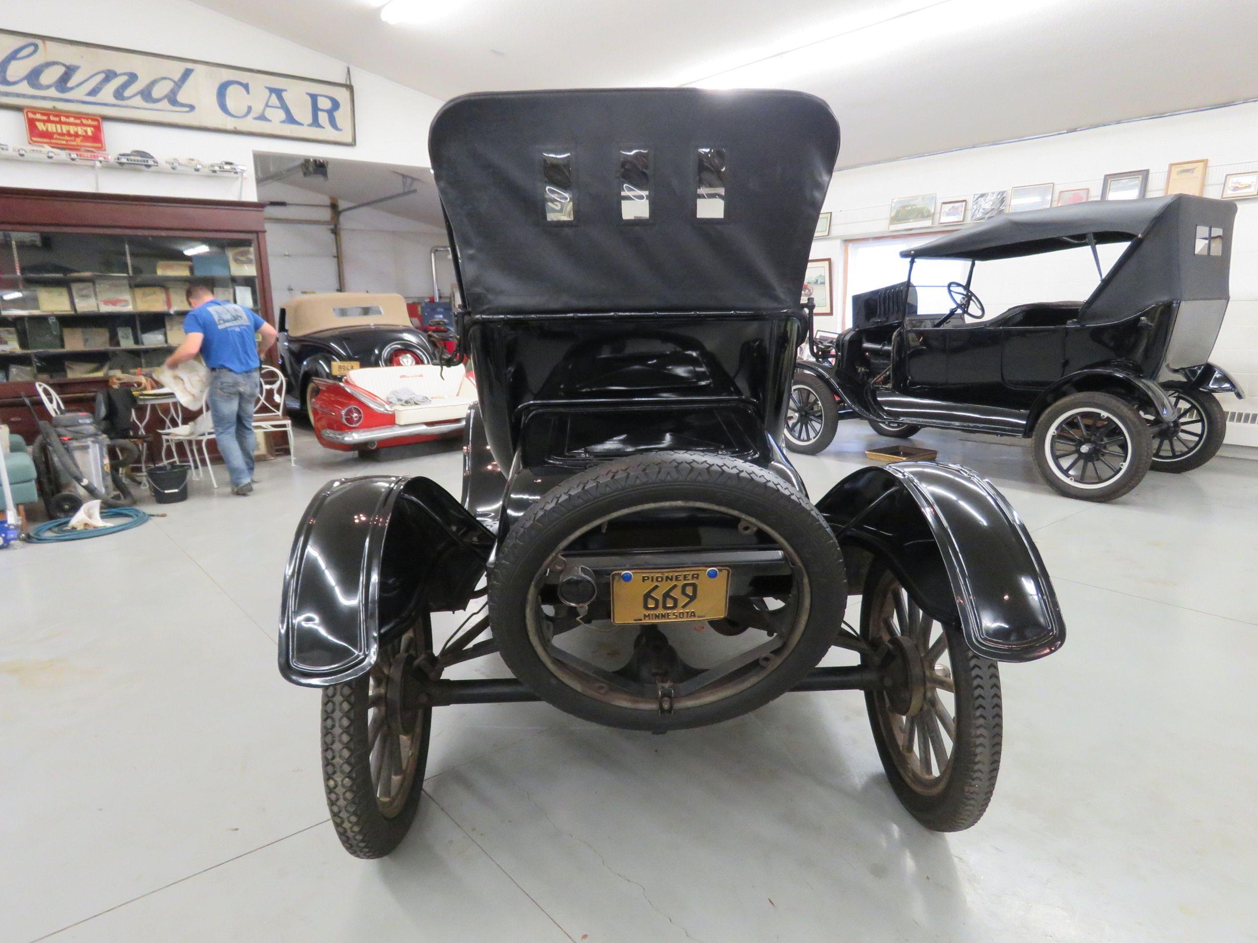 1922 Ford Model T Runabout Roadster