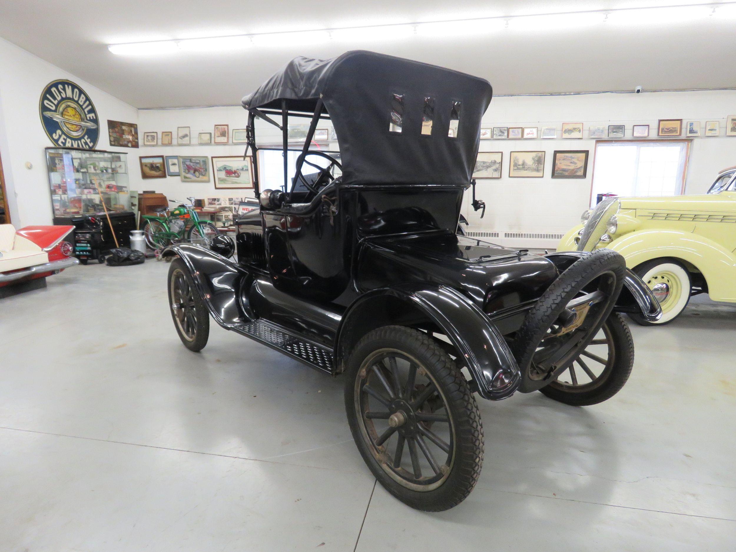 1922 Ford Model T Runabout Roadster