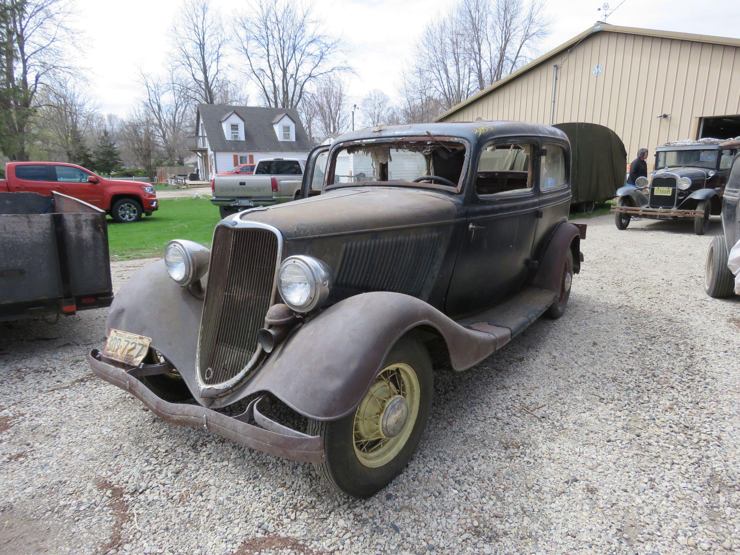 1933 Ford Model C 2dr Sedan Project