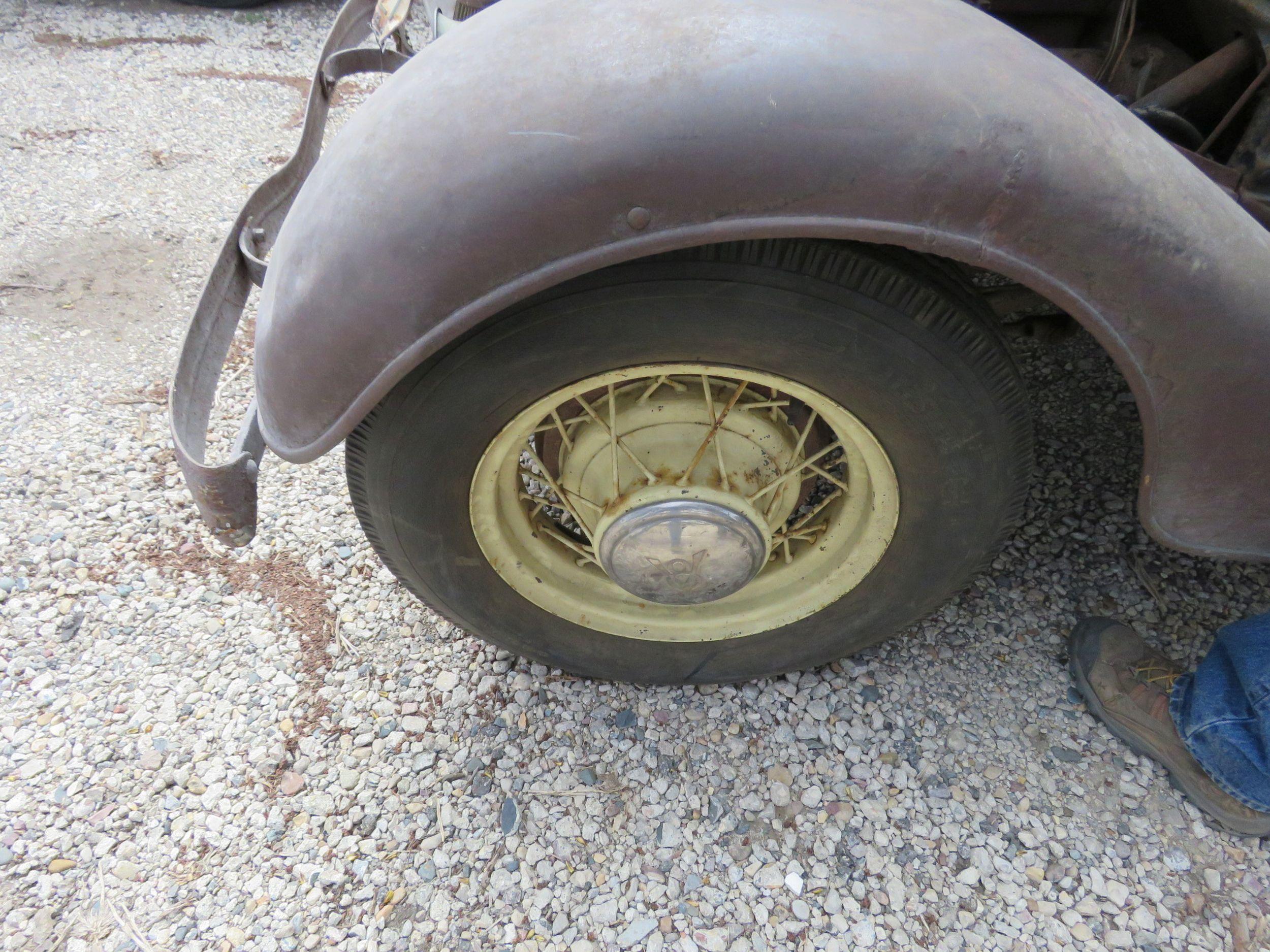 1933 Ford Model C 2dr Sedan Project