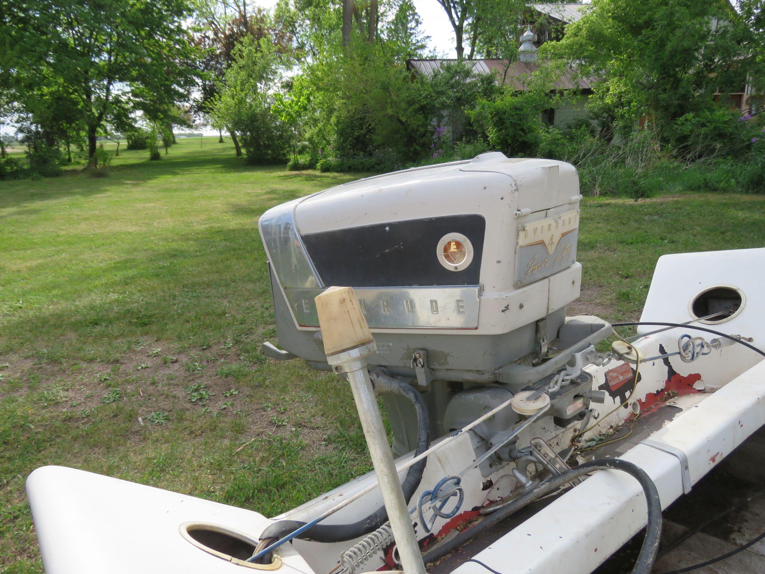 Vintage Boat with Evinrude Starlite 4 fifty outboard motor