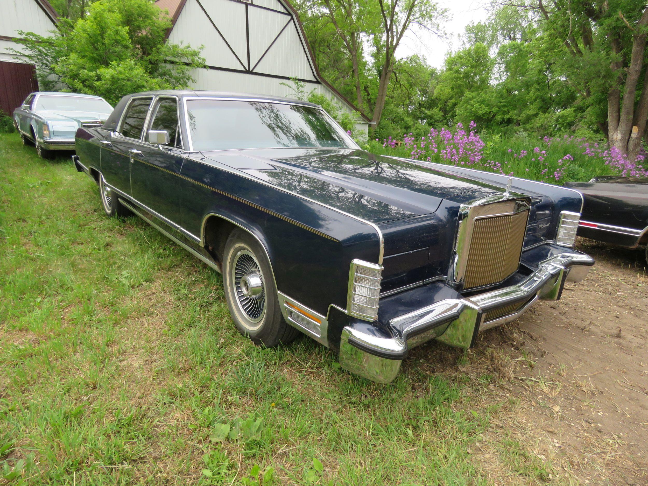 1979 Lincoln Continental town Car Collector's Series