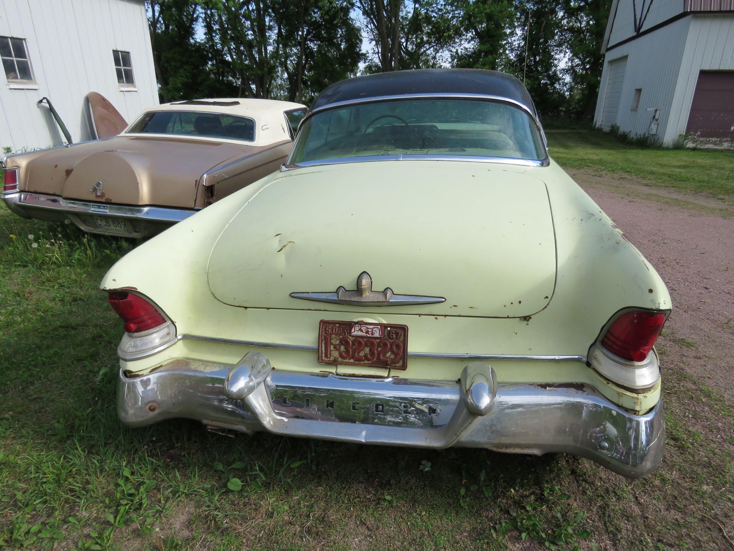 1955 Lincoln Capri 2dr HT