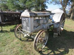 Fordson tractor for restore