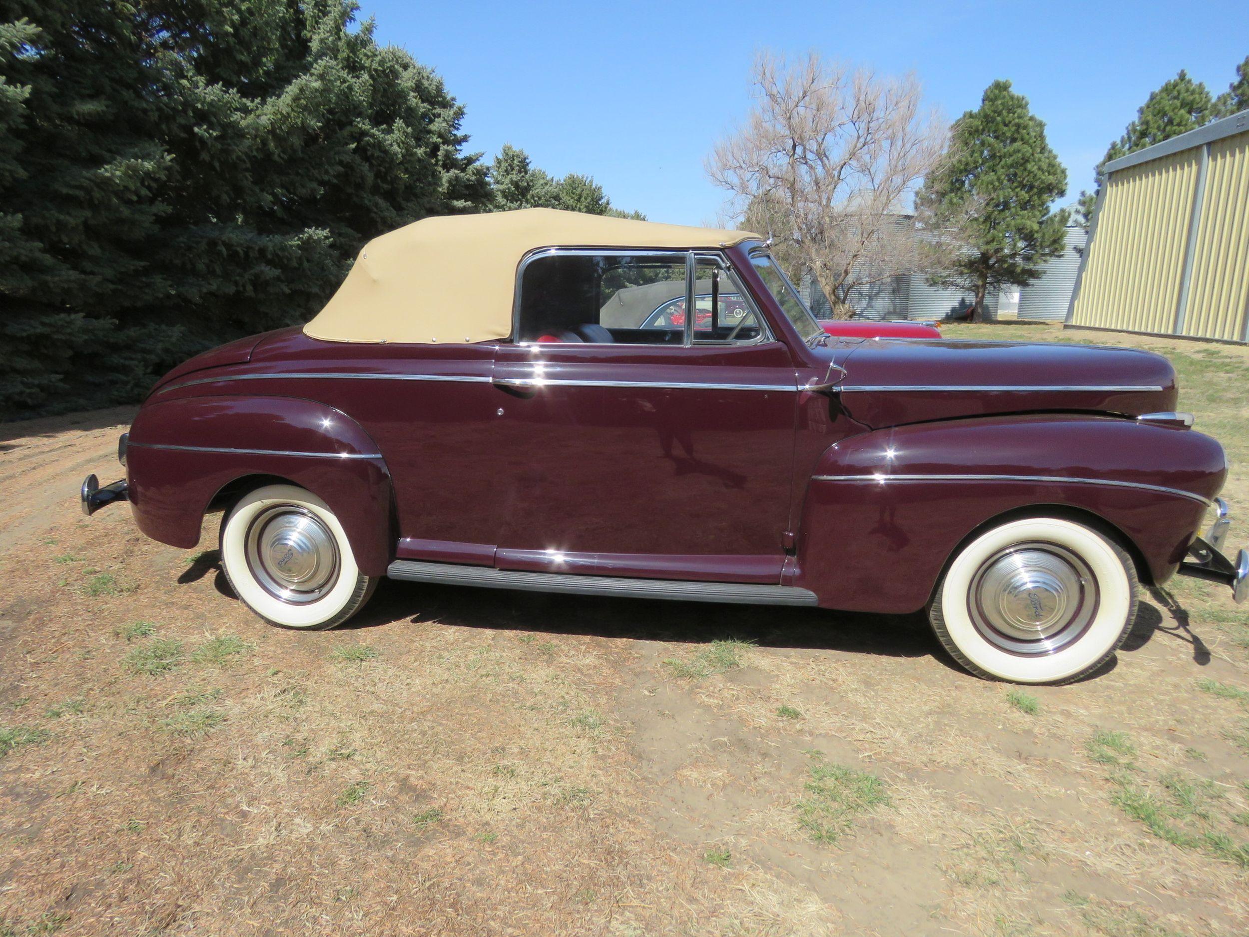 1941 Ford Super Deluxe Convertible