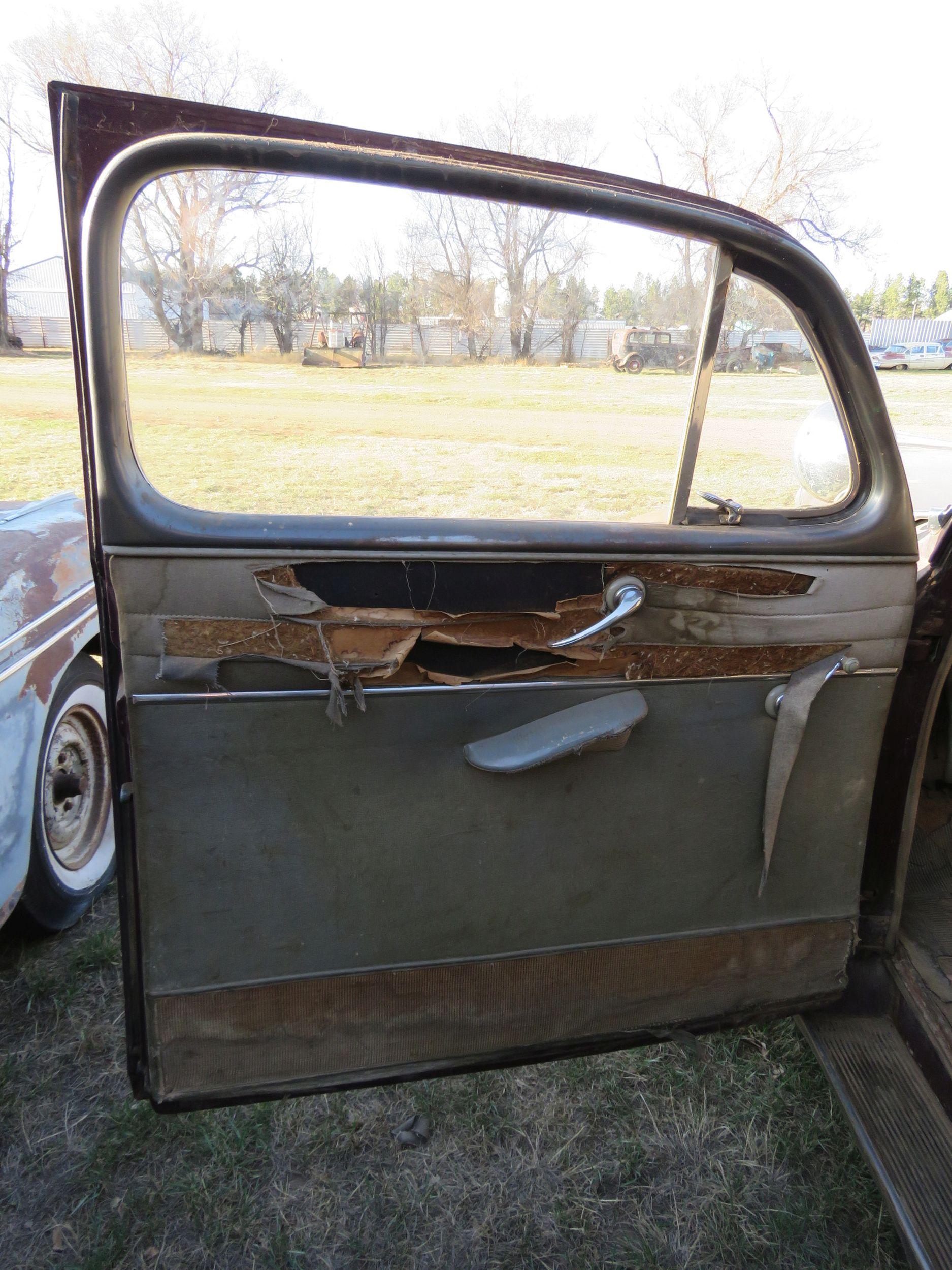 1947 Ford Super Deluxe Coupe for rod or Restore