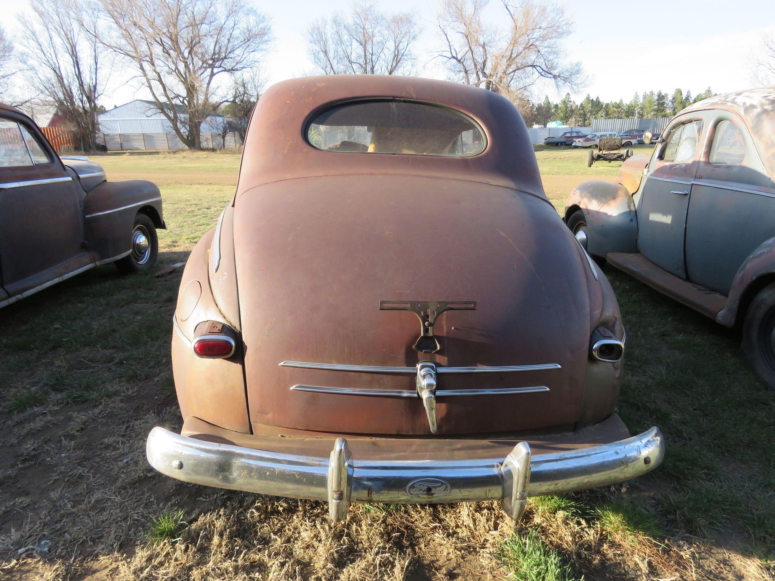 1946 Ford Super Deluxe Business Coupe