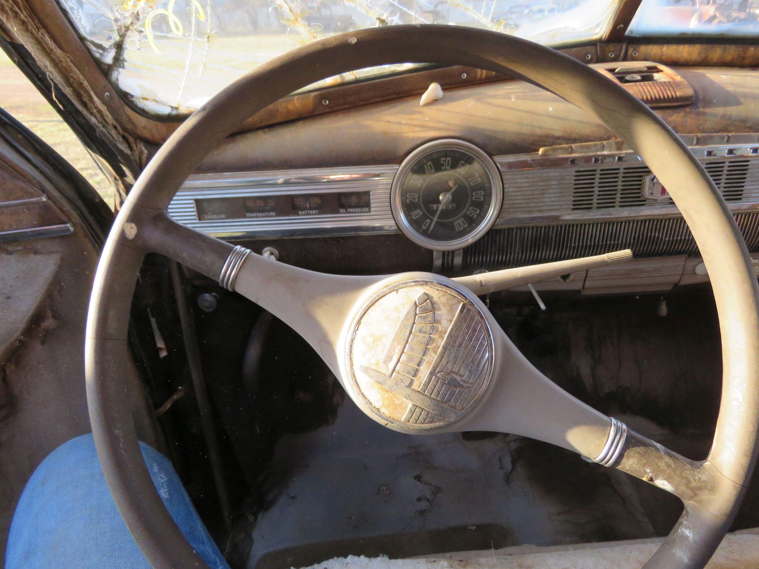 1946 Chevrolet Fleetline 2dr Sedan