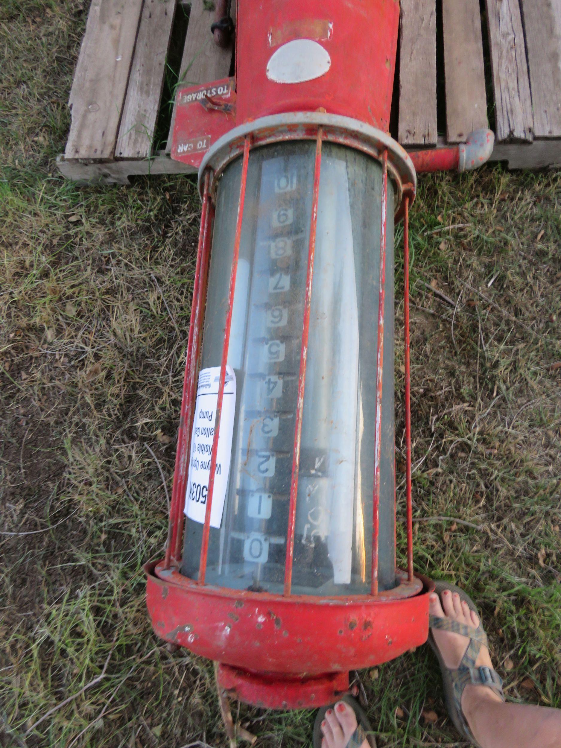 G&B Upright Visible 10 Gallon Gas Pump