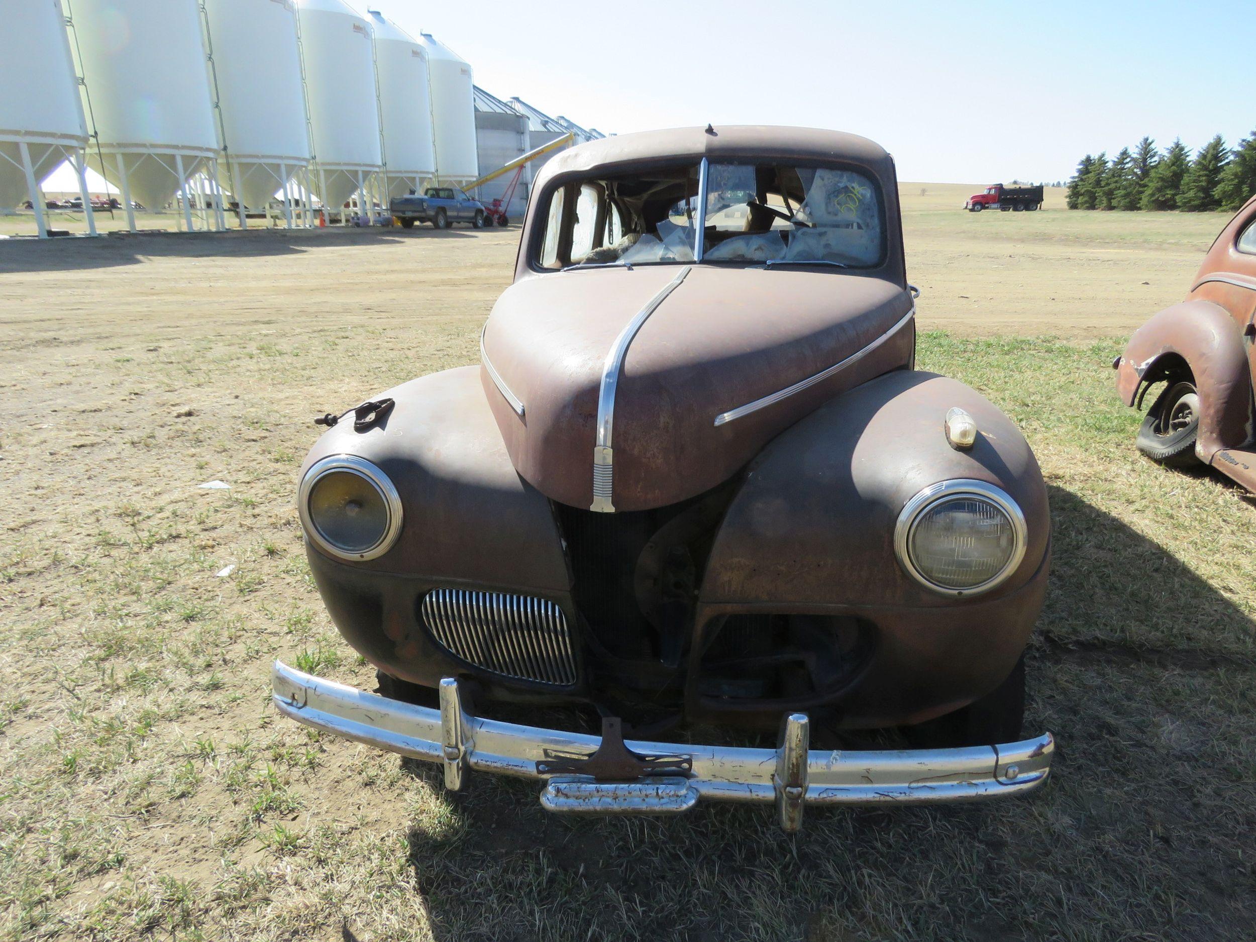 1941 Ford 4dr Suicide Sedan