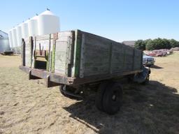 1937 Ford 1 1/2 ton Truck