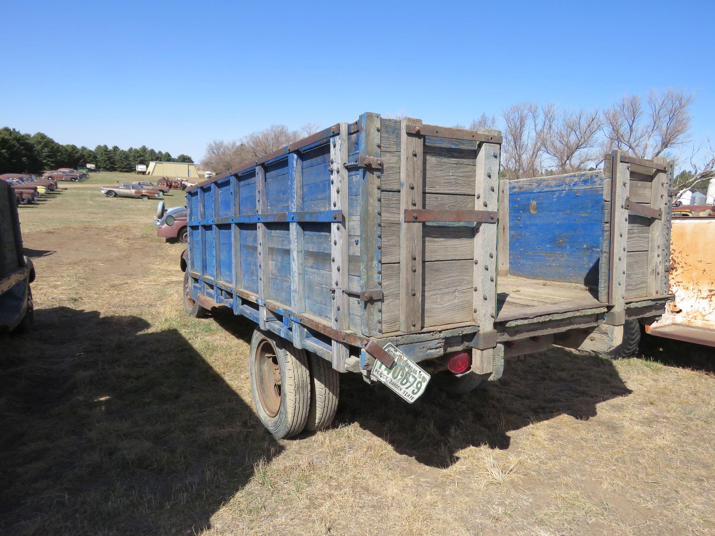 1936 Ford 1 1/2 ton truck