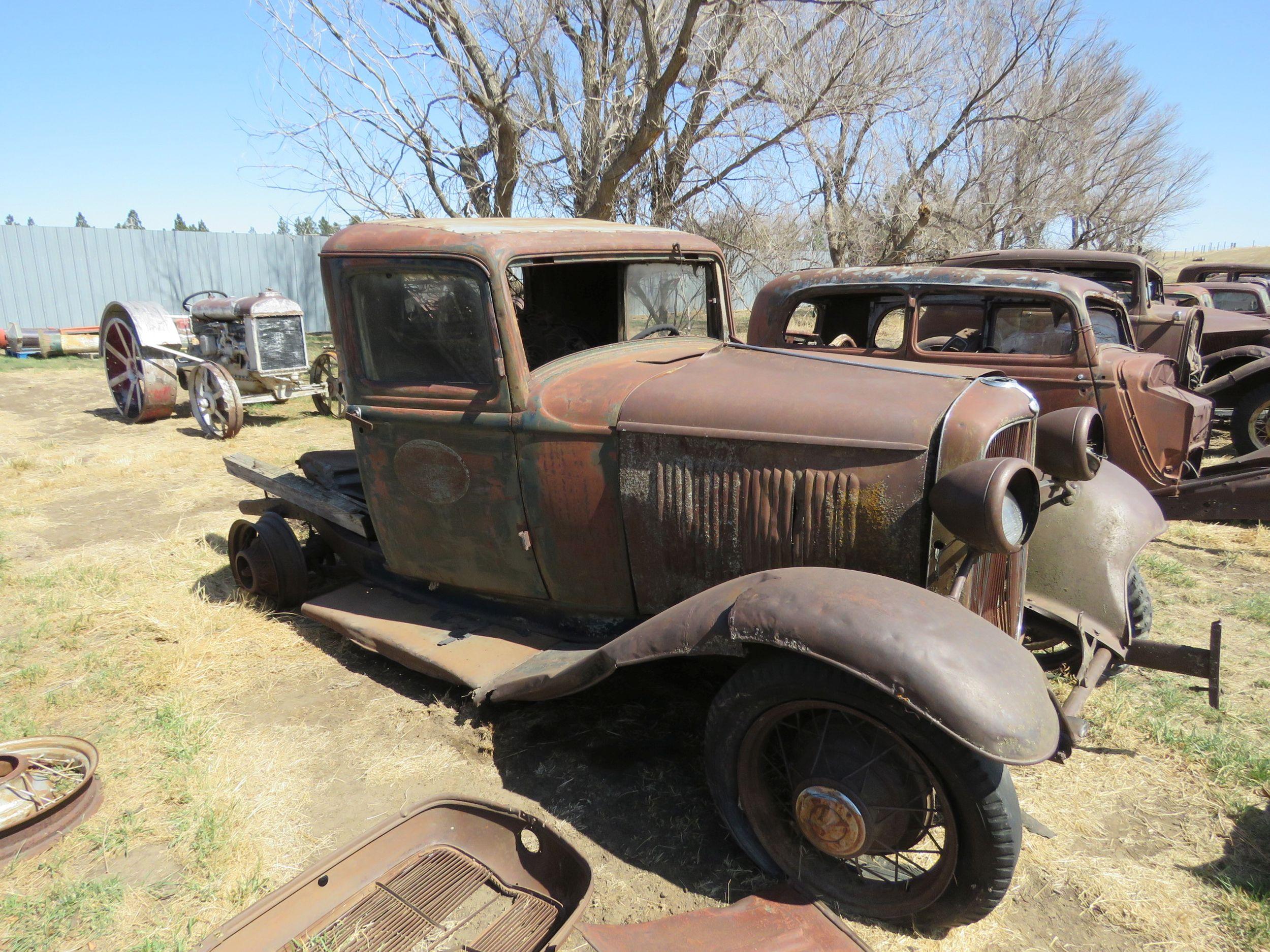 1932 Ford Model B Pickup