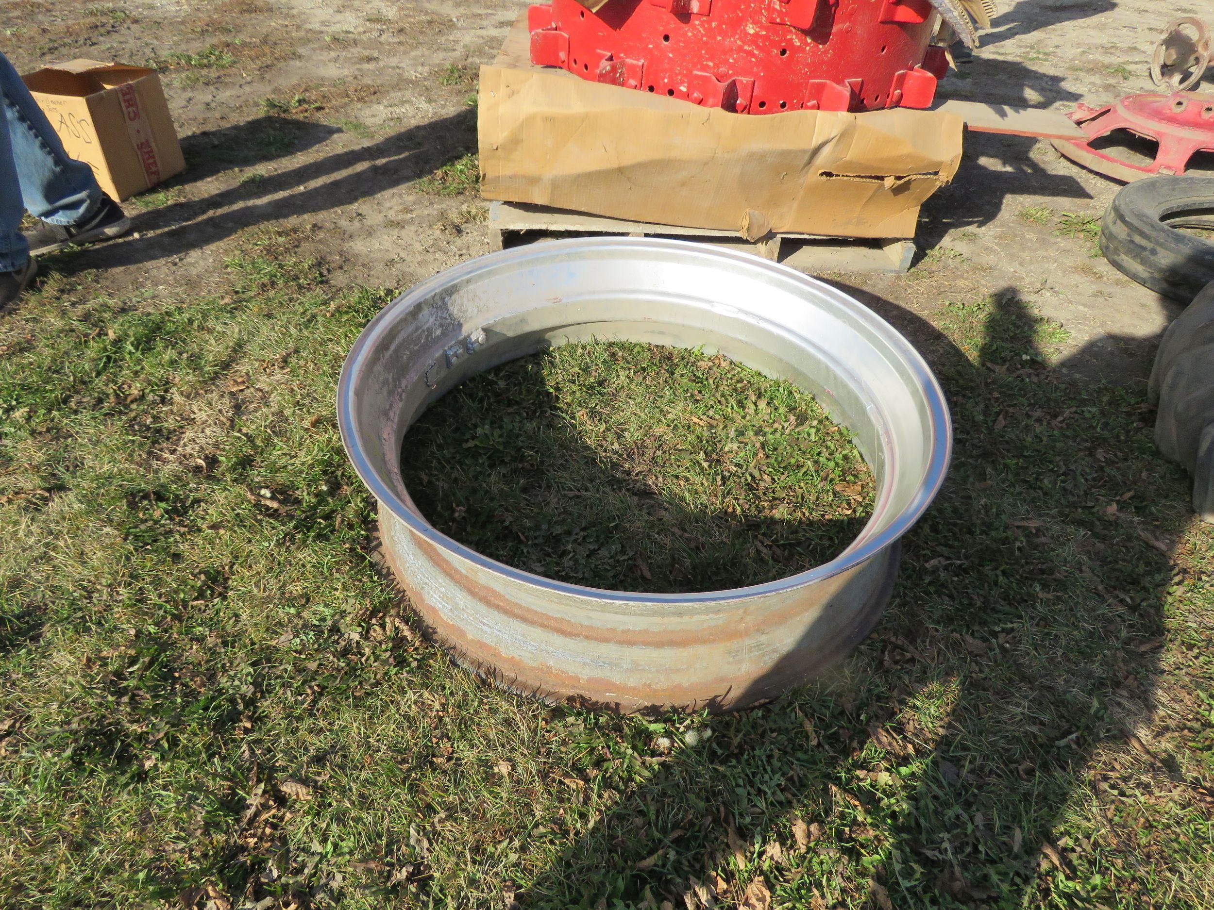 Farmall H Rims