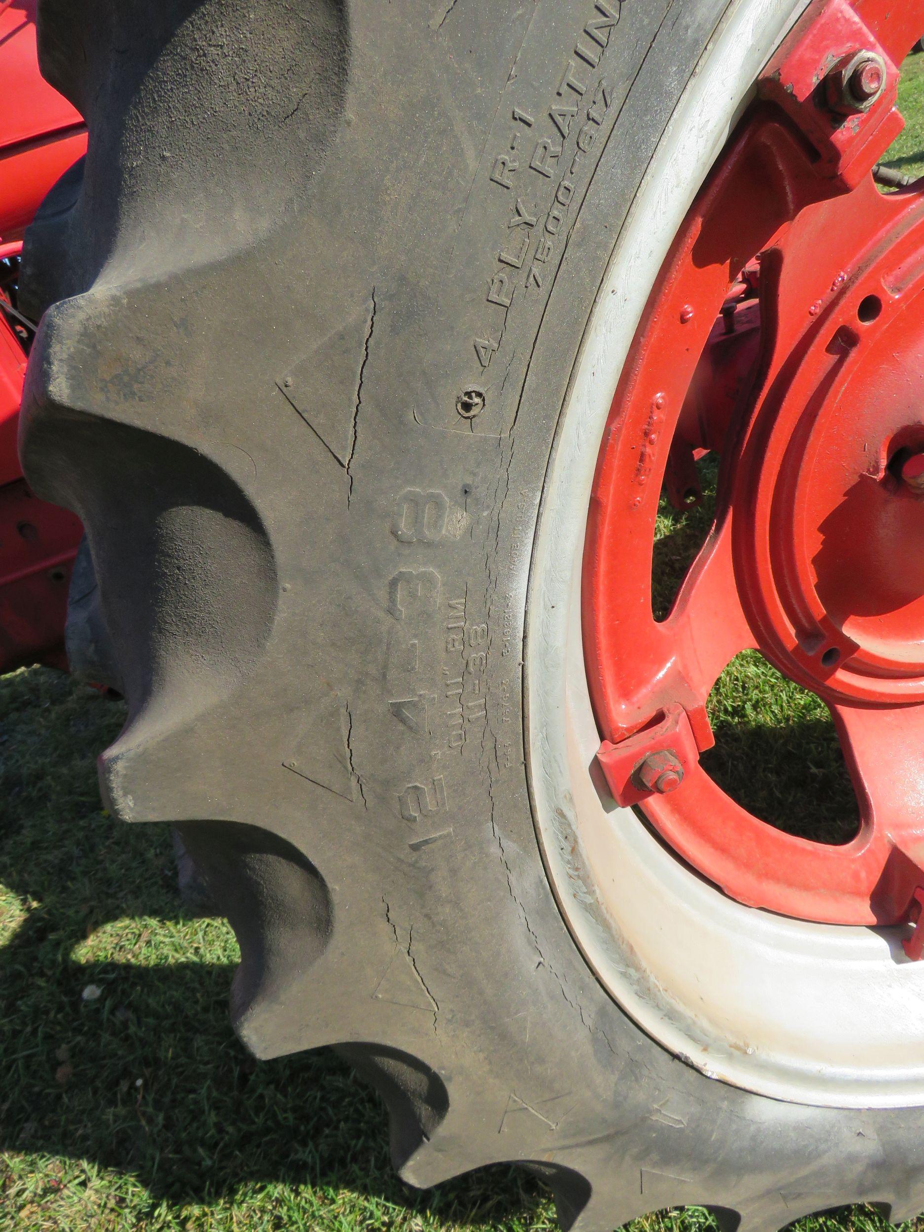 1940 Farmall H Tractor