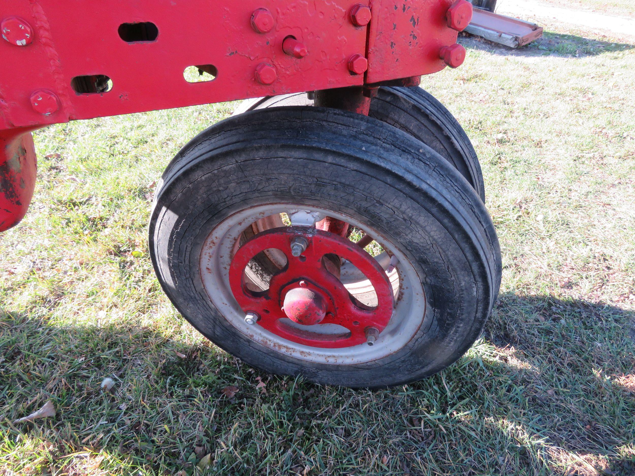 1940 Farmall H Tractor